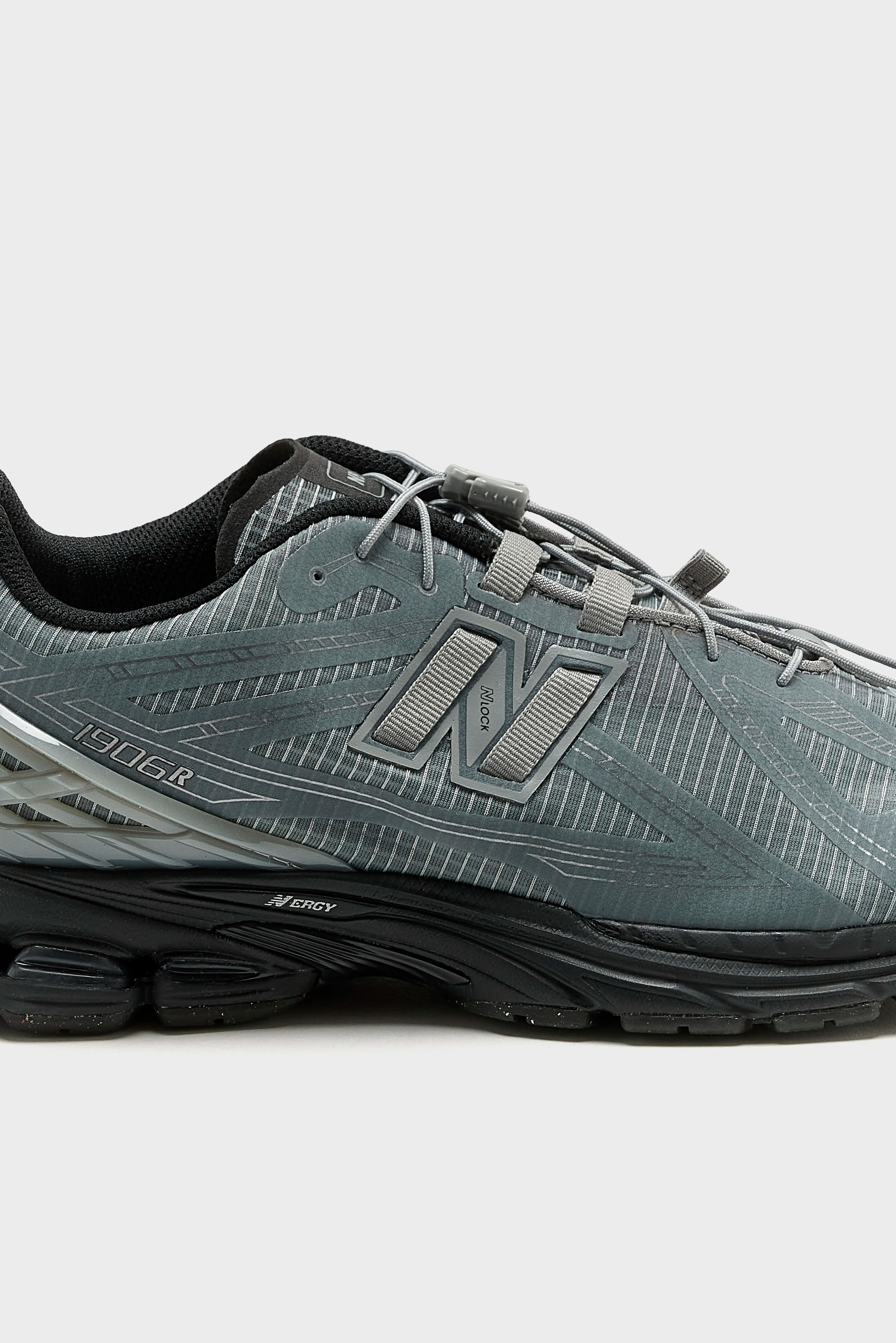 1906R for Men  (252 / M / GREY)