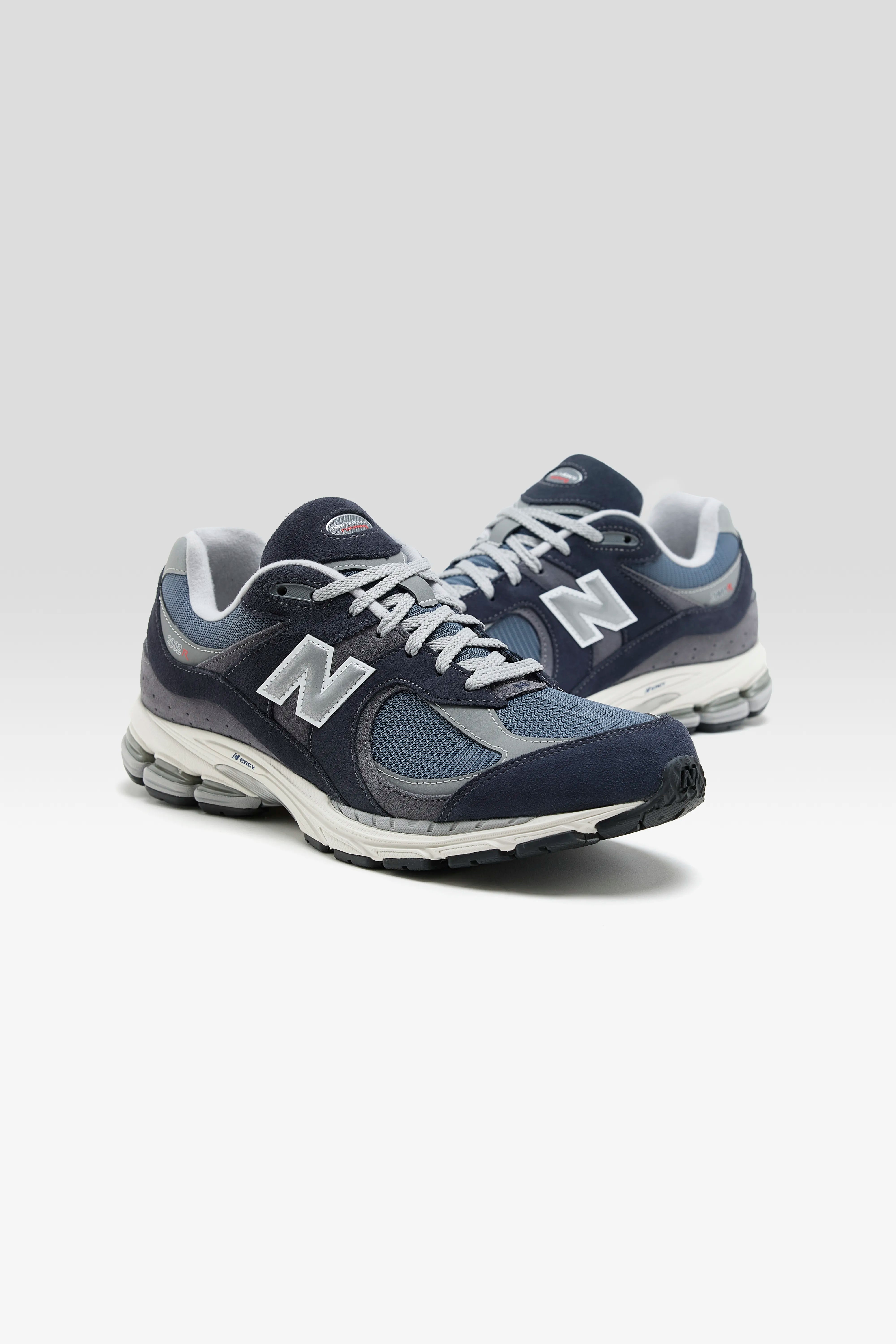2002R for Men  (252 / M / BLUE)