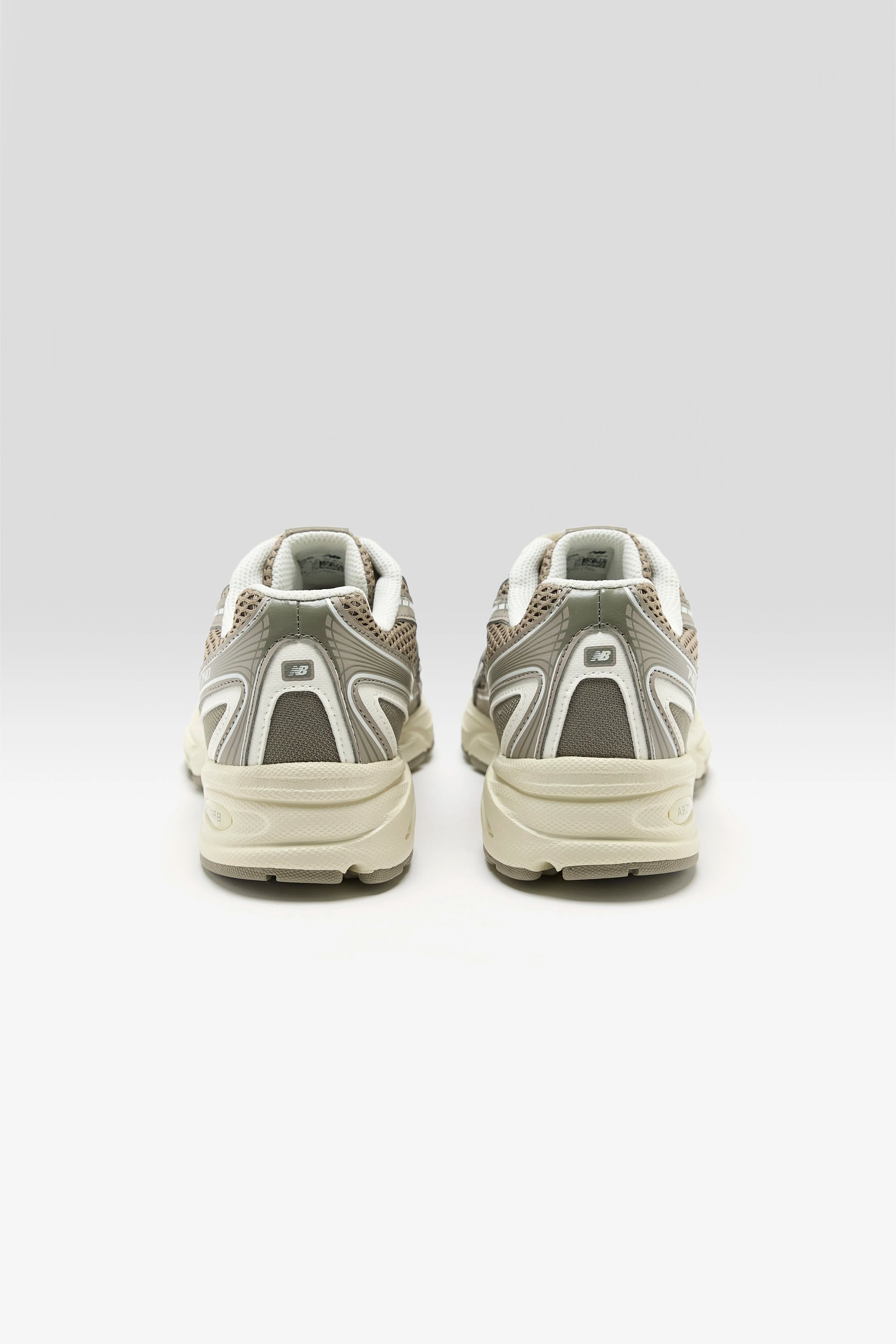 740 Bungee Lace for Juniors  (252 / B / BEIGE)