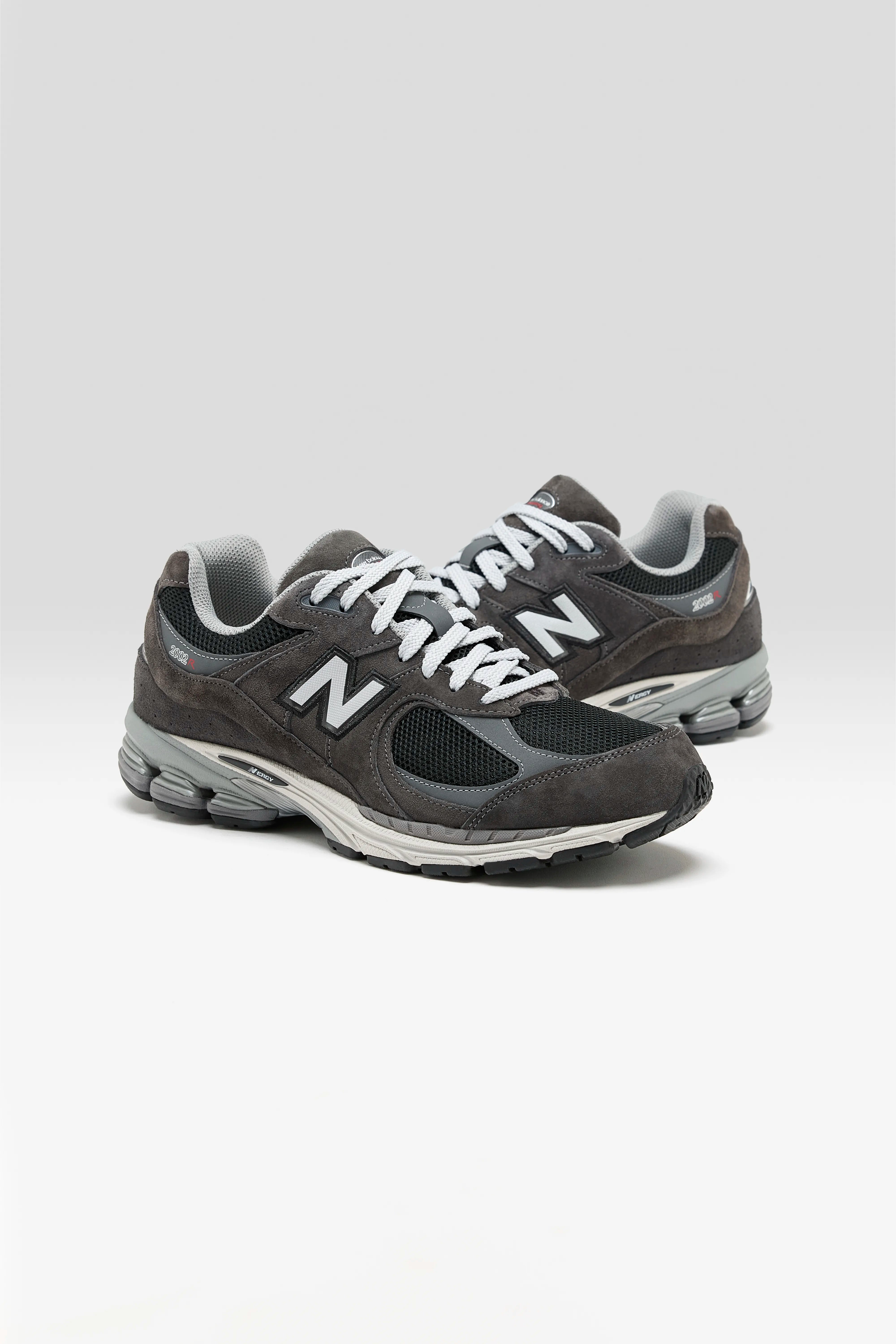 2002R voor Mannen (252 / M / BLACK)