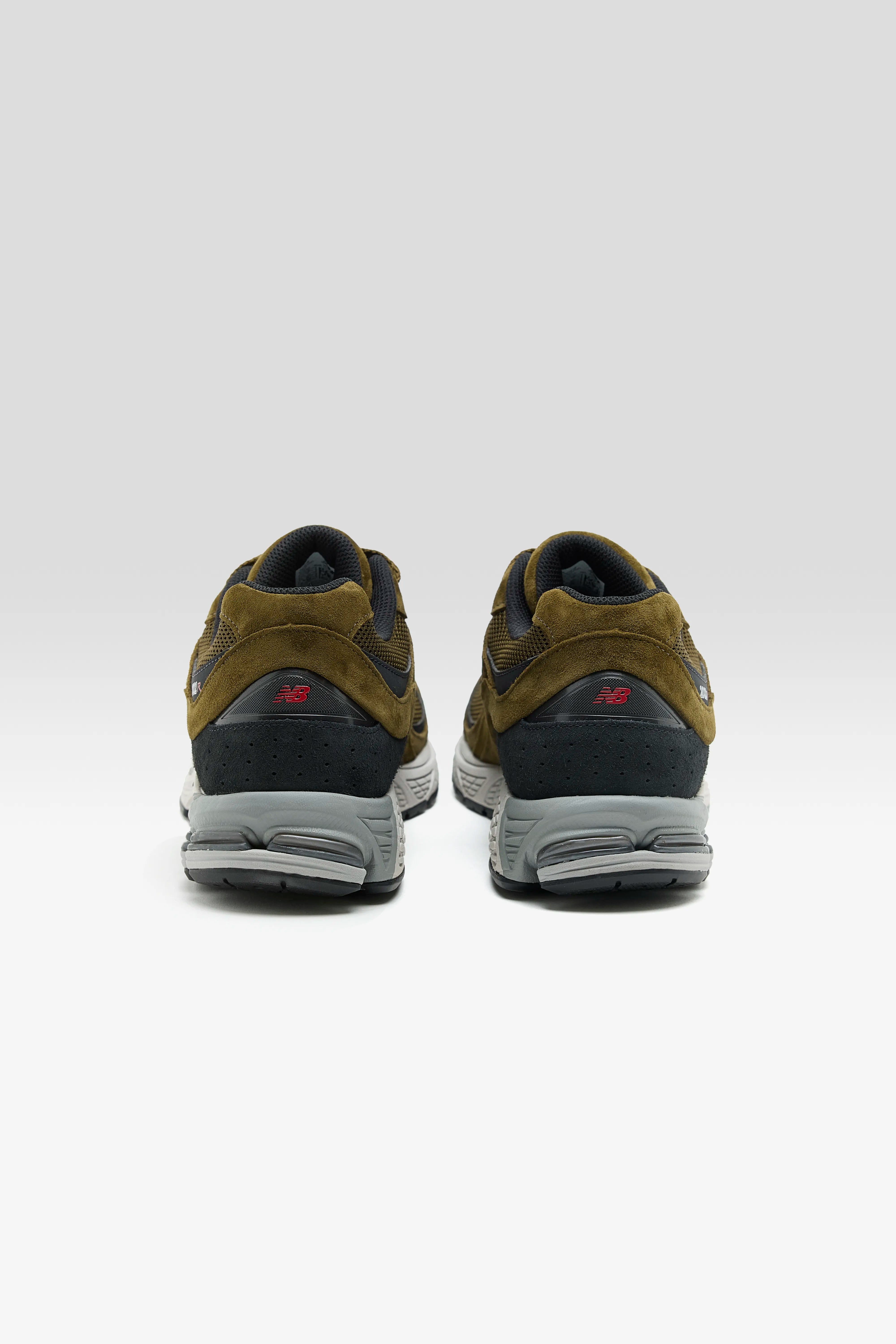 2002R pour Hommes (252 / M / BROWN)
