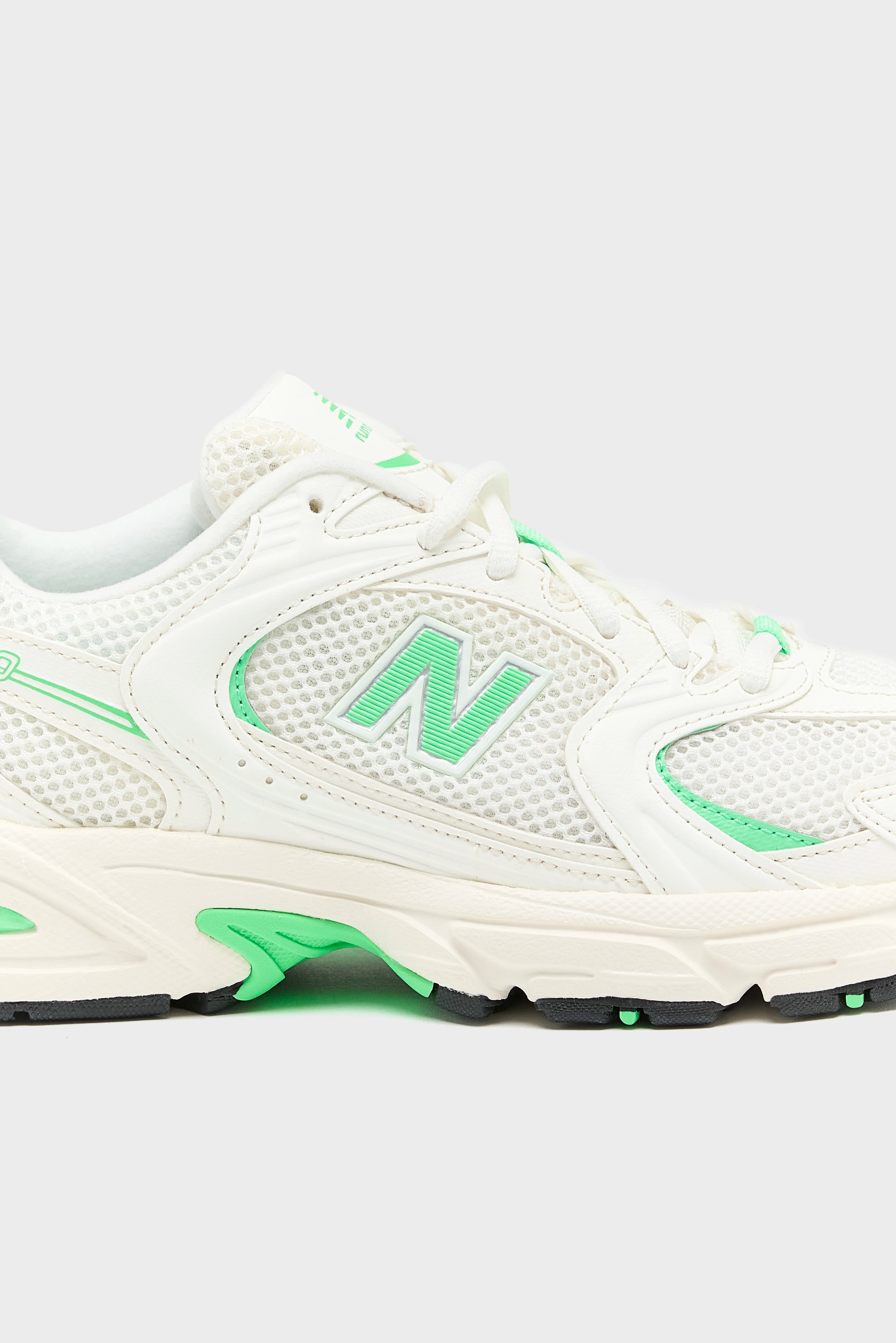 530 for Women  (252 / W / GREEN)