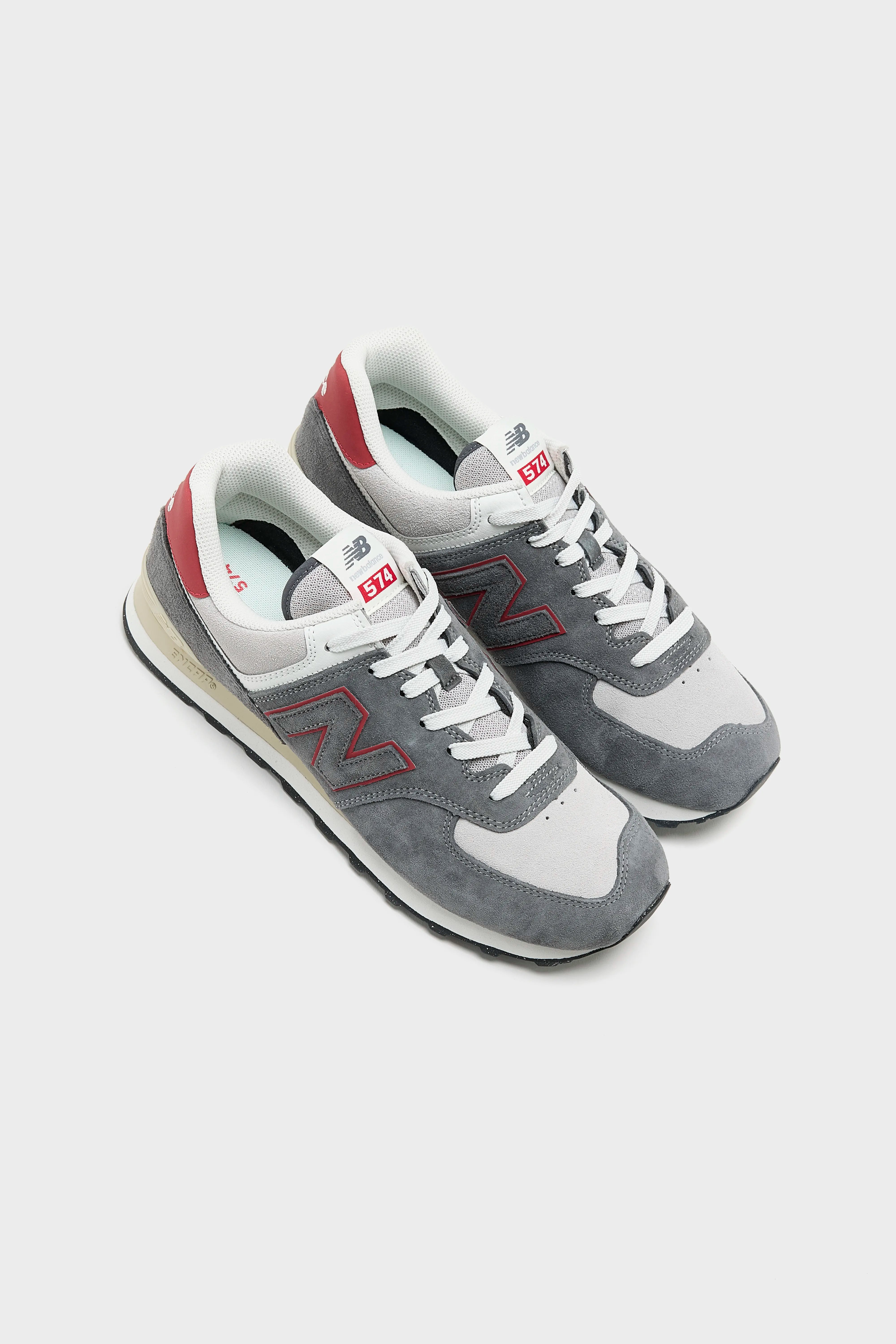 574 pour Hommes  (252 / M / GREY)