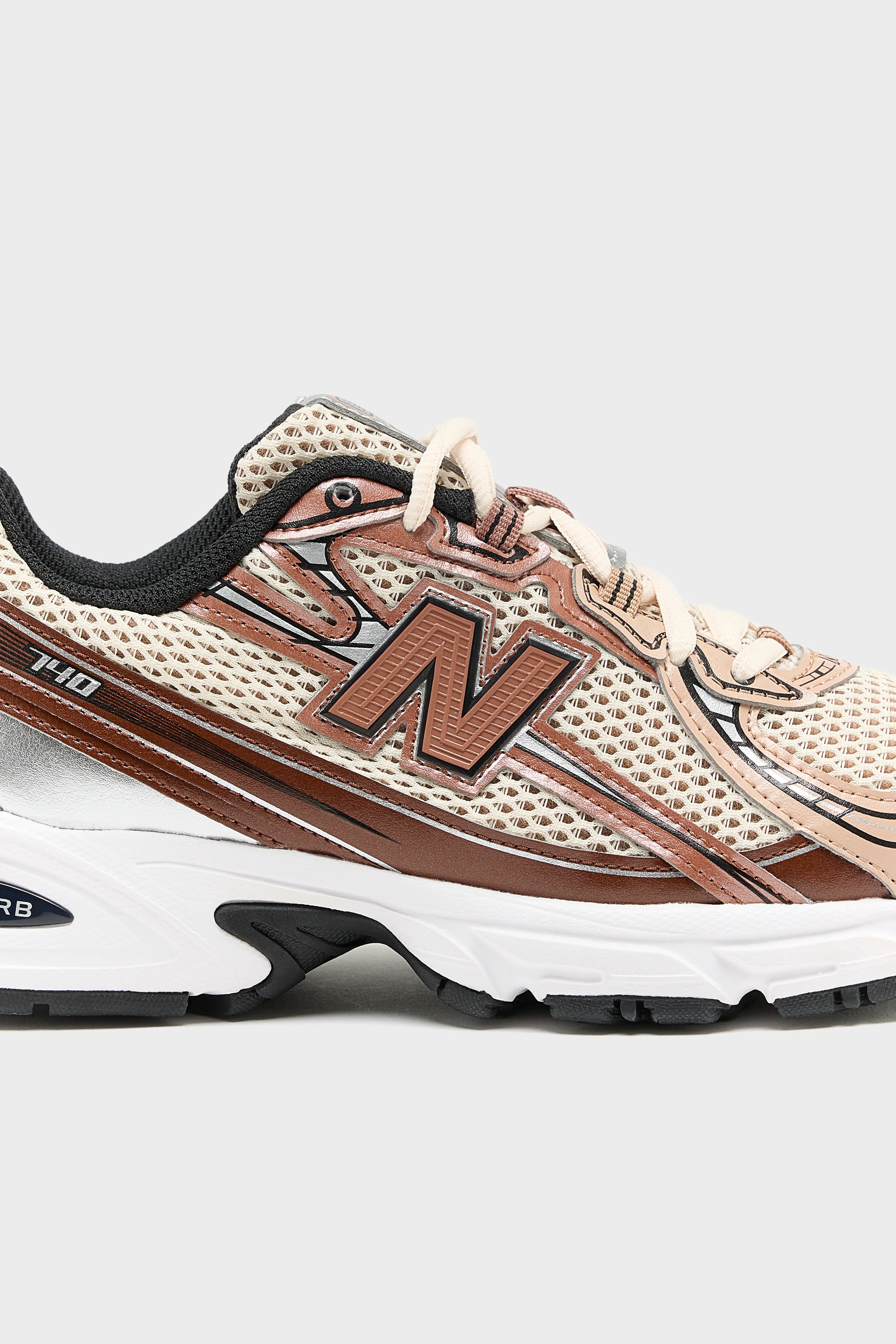 740 voor Vrouwen (252 / W / WHITE)