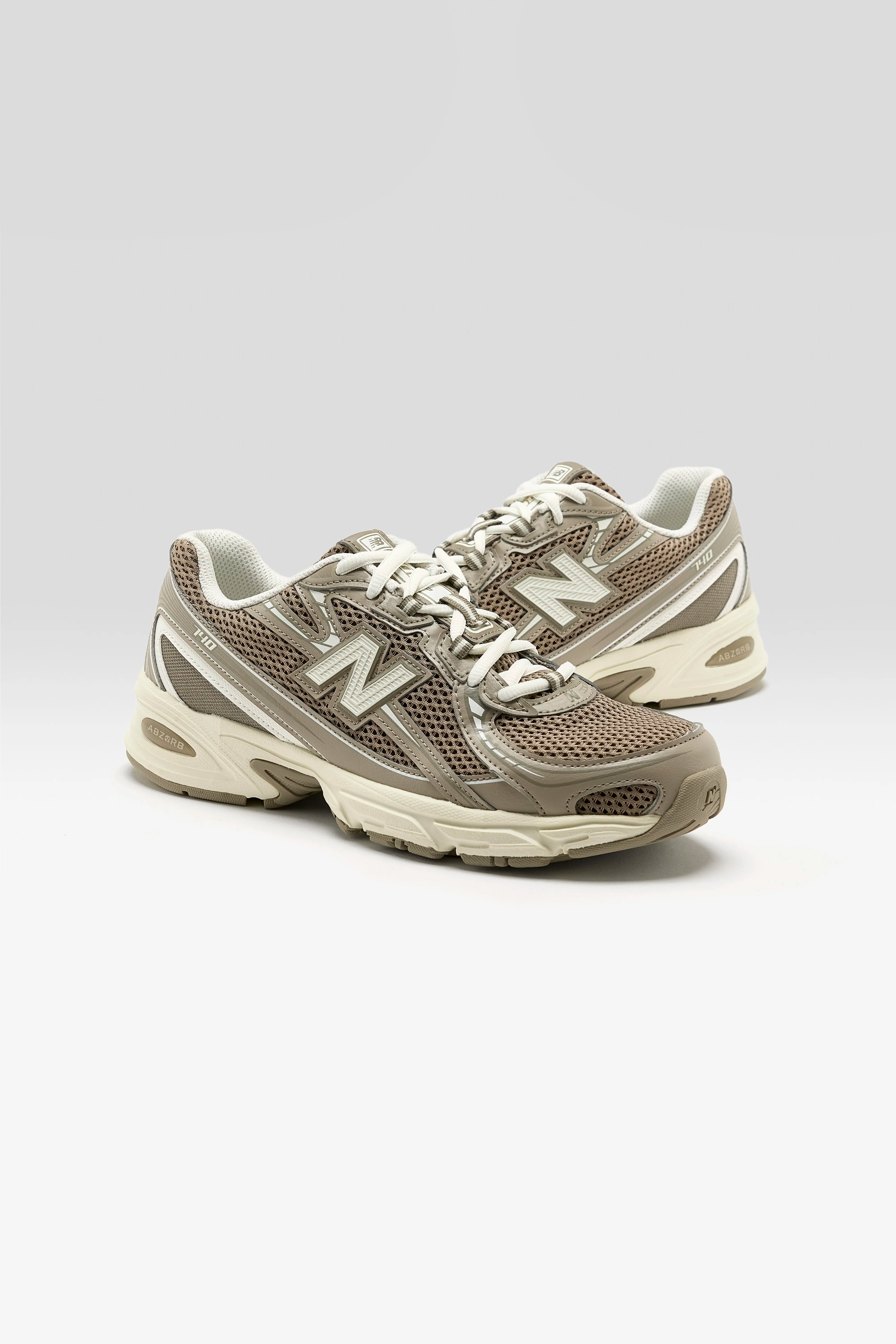 740 voor Vrouwen (252 / W / WHITE)