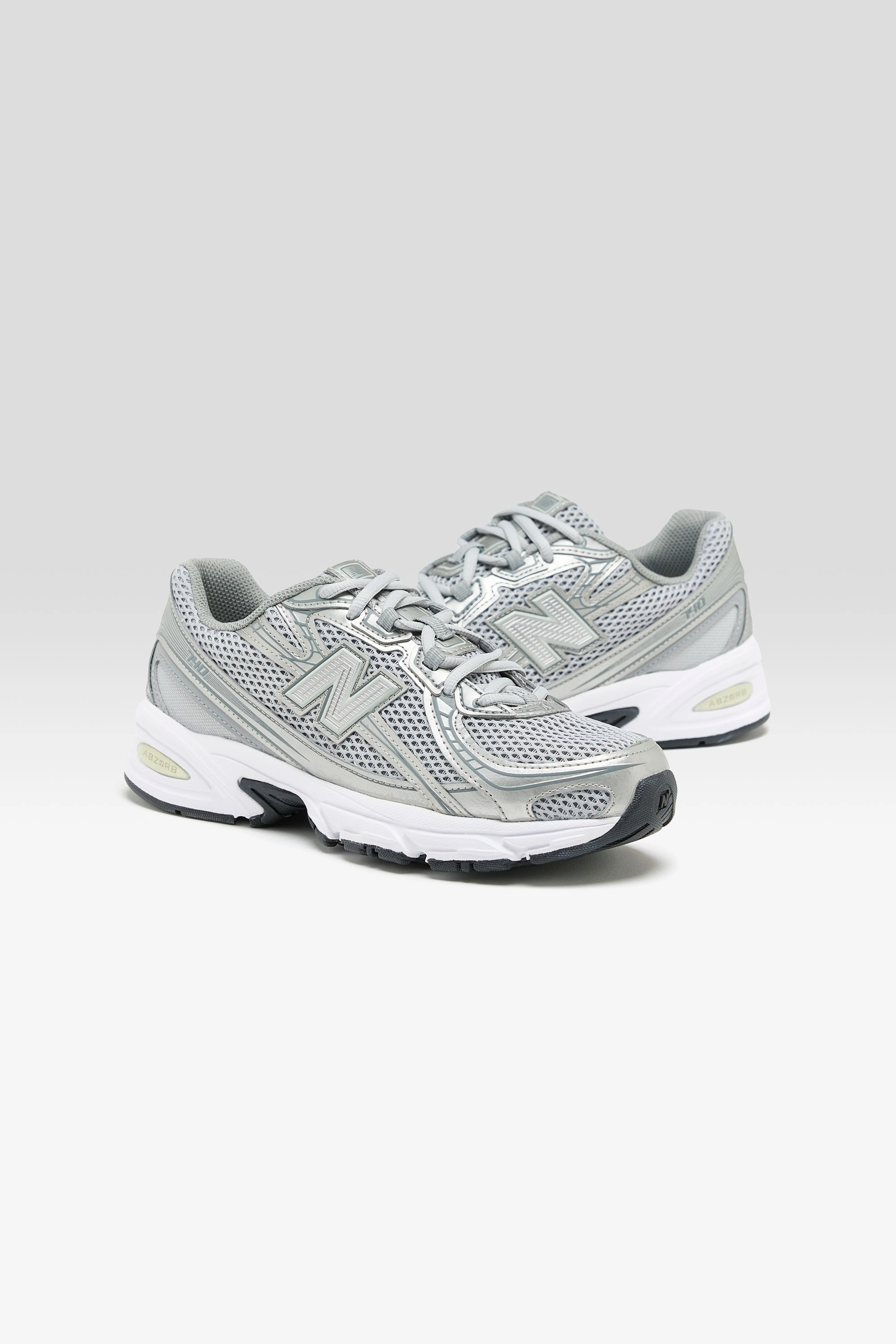 740 for Women  (252 / W / GREY)