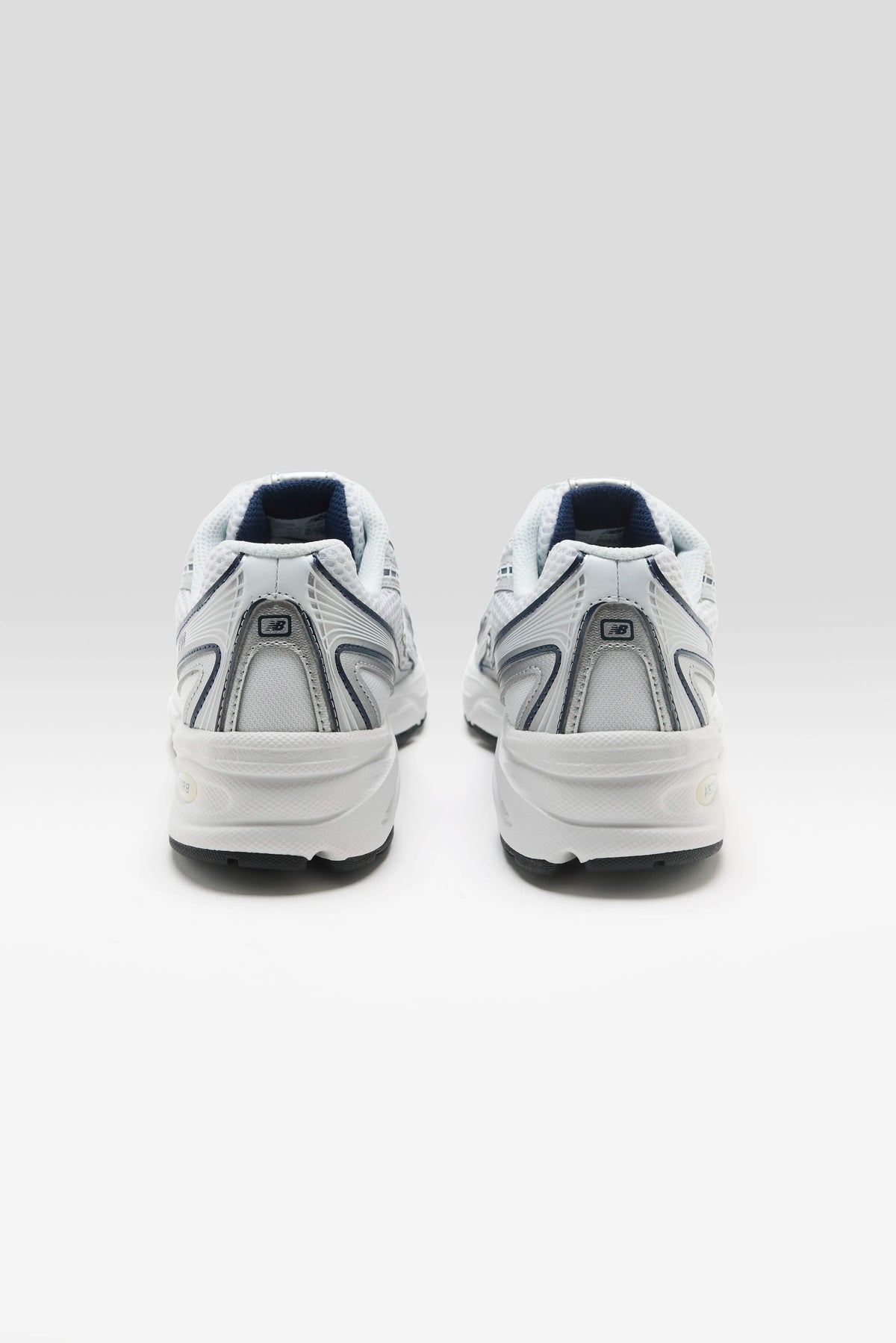 740 voor Dames (252 / W / GREY)