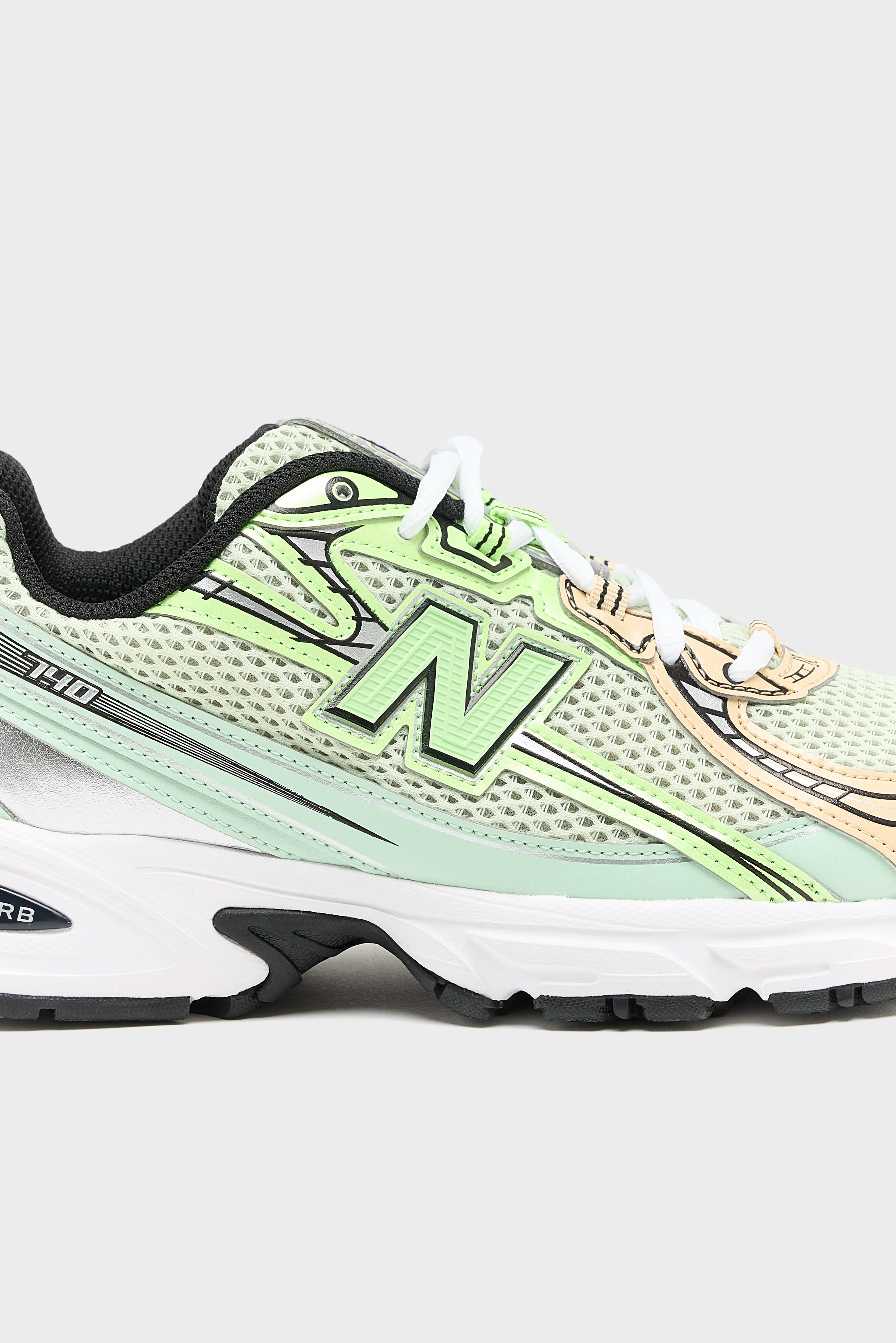 740 for Women  (252 / W / BROWN)