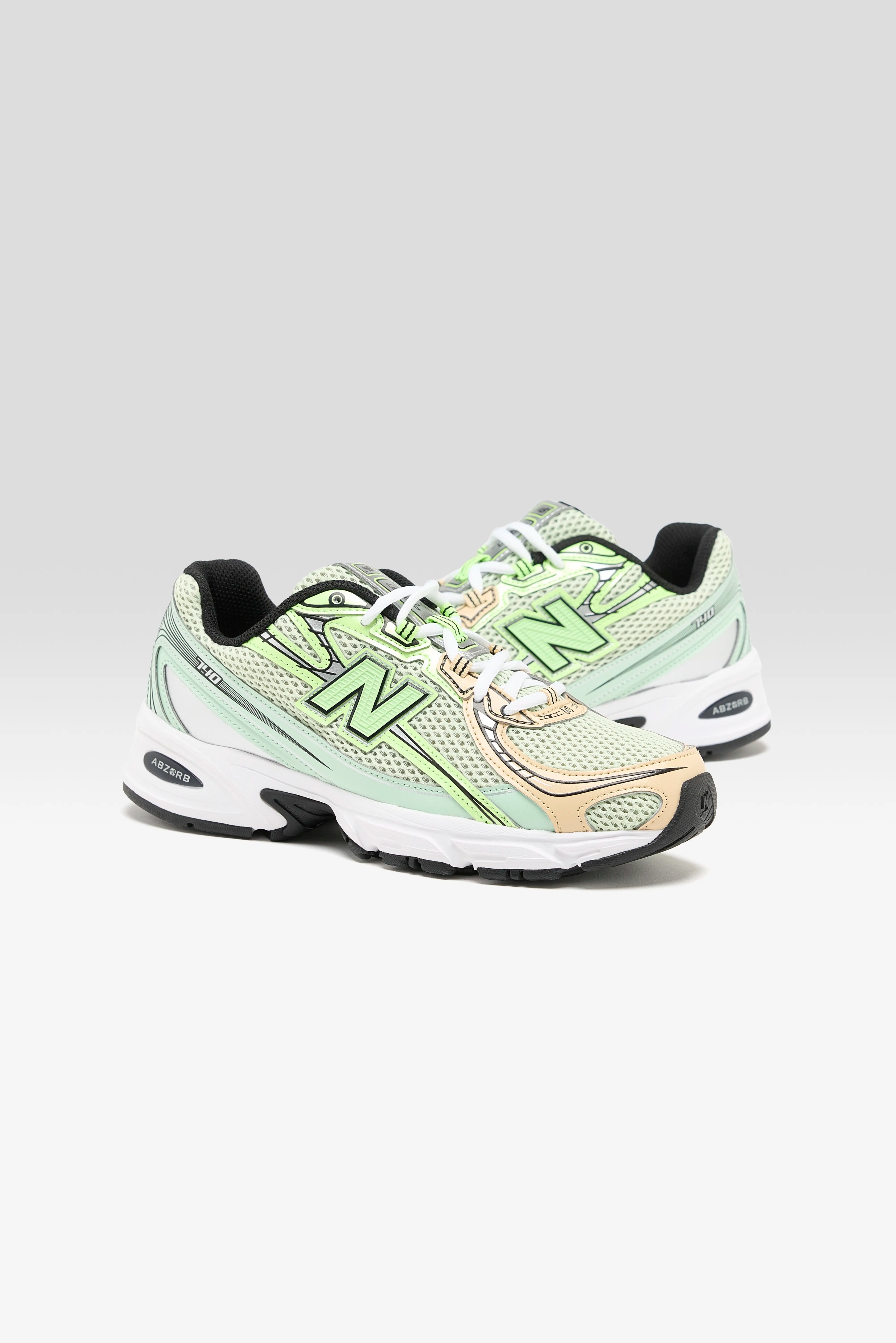 740 for Women  (252 / W / BROWN)