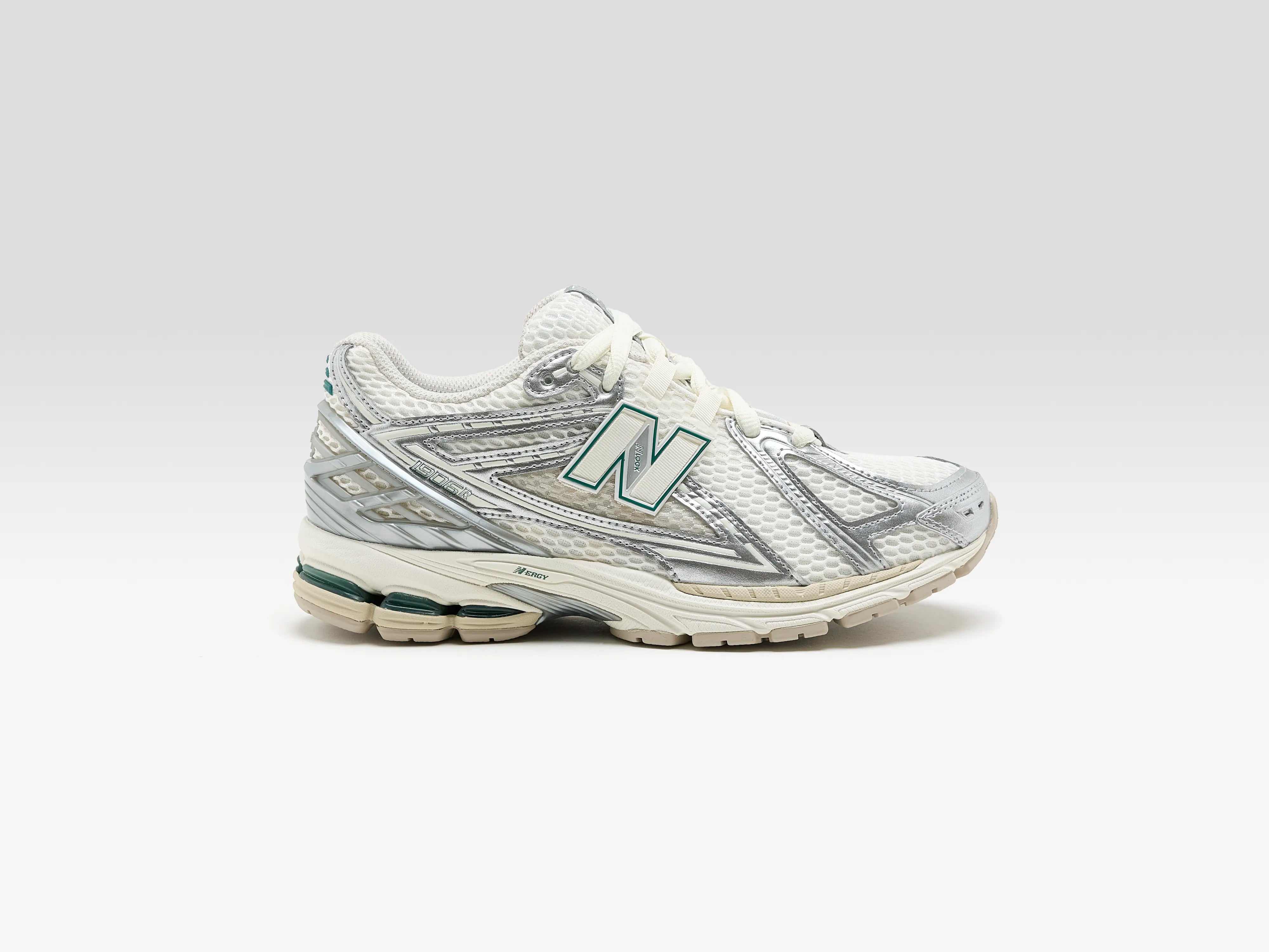 1906R voor Dames (261 / W / SILVER)