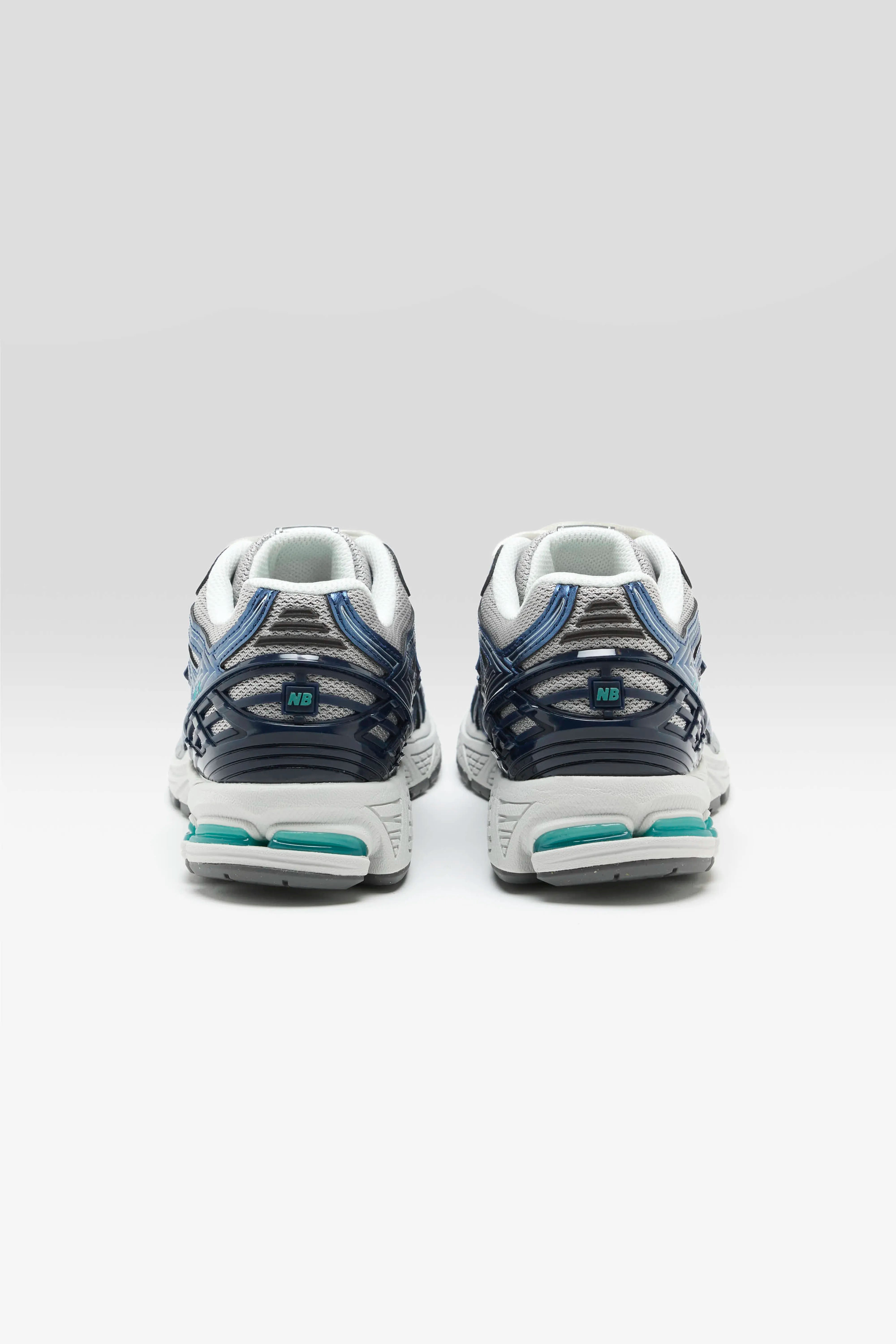 1906R for Women (261 / W / METAL BLUE)