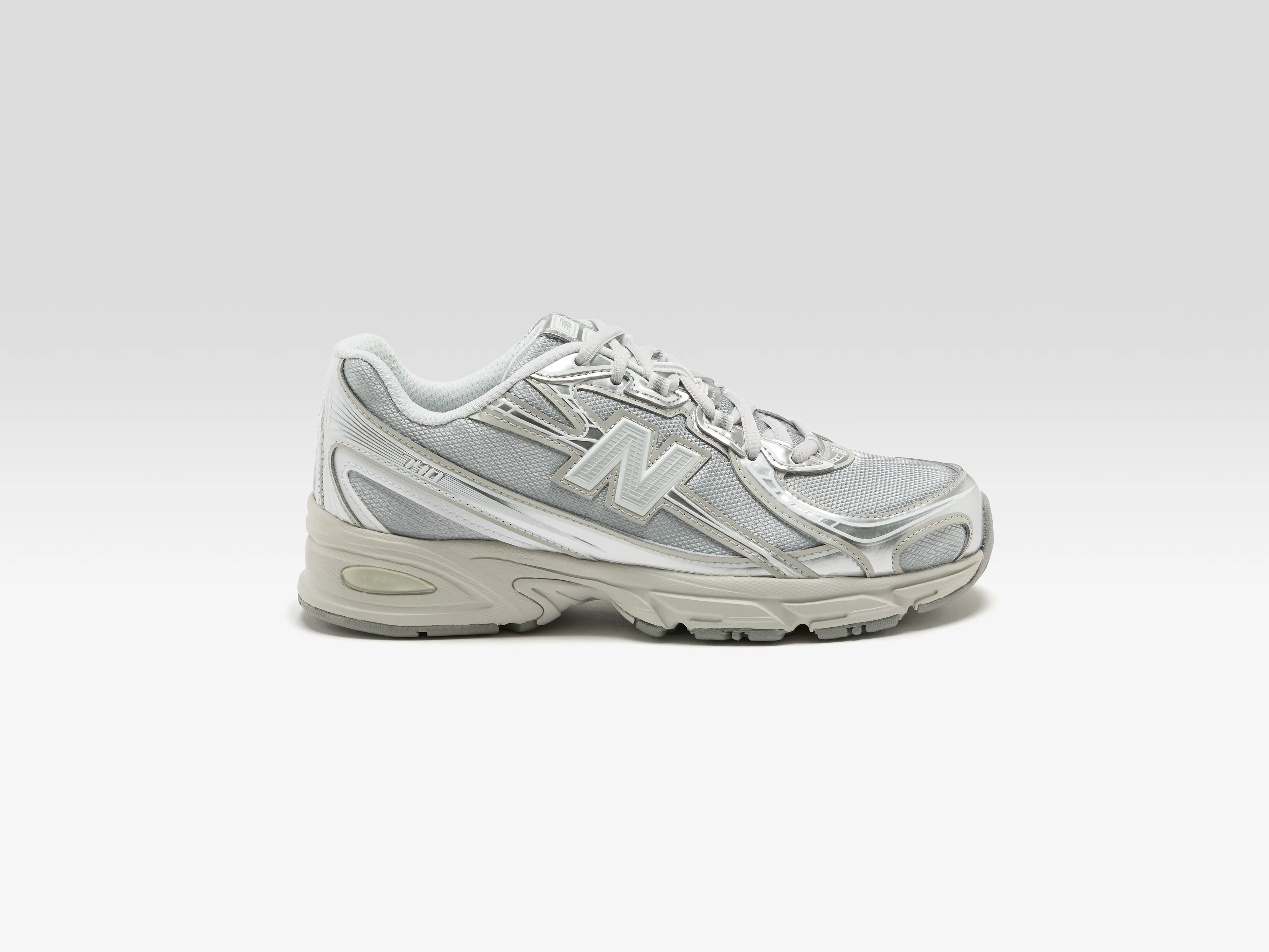 740 pour Femme (261 / W / SILVER)