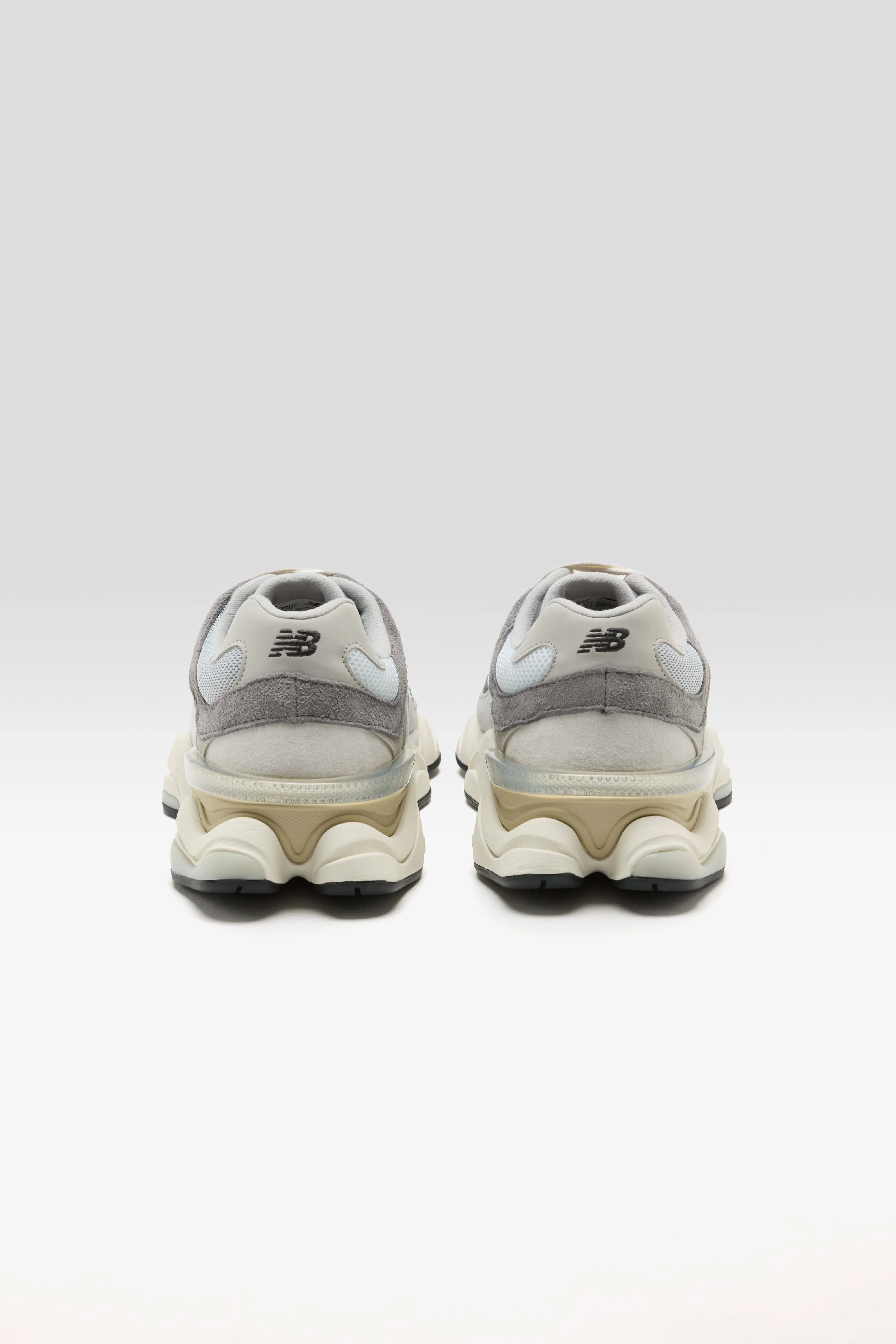 9060 voor heren (261 / M / CLOUD)
