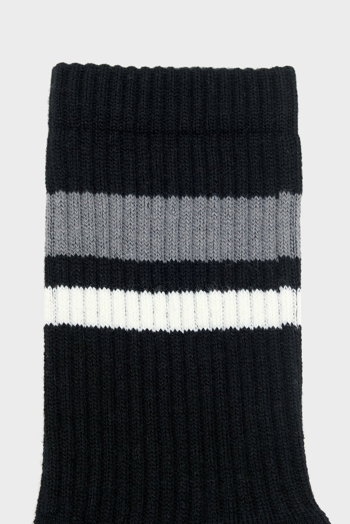 Youth Lifestyle Crew Socks for Kids (262 / B / BLACK)