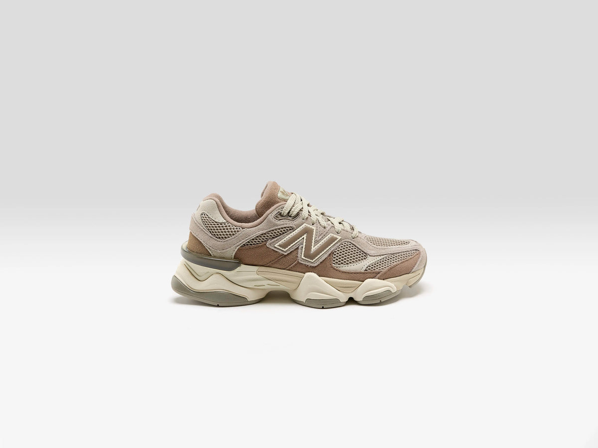 9060 voor Dames (262 / W / MINT)