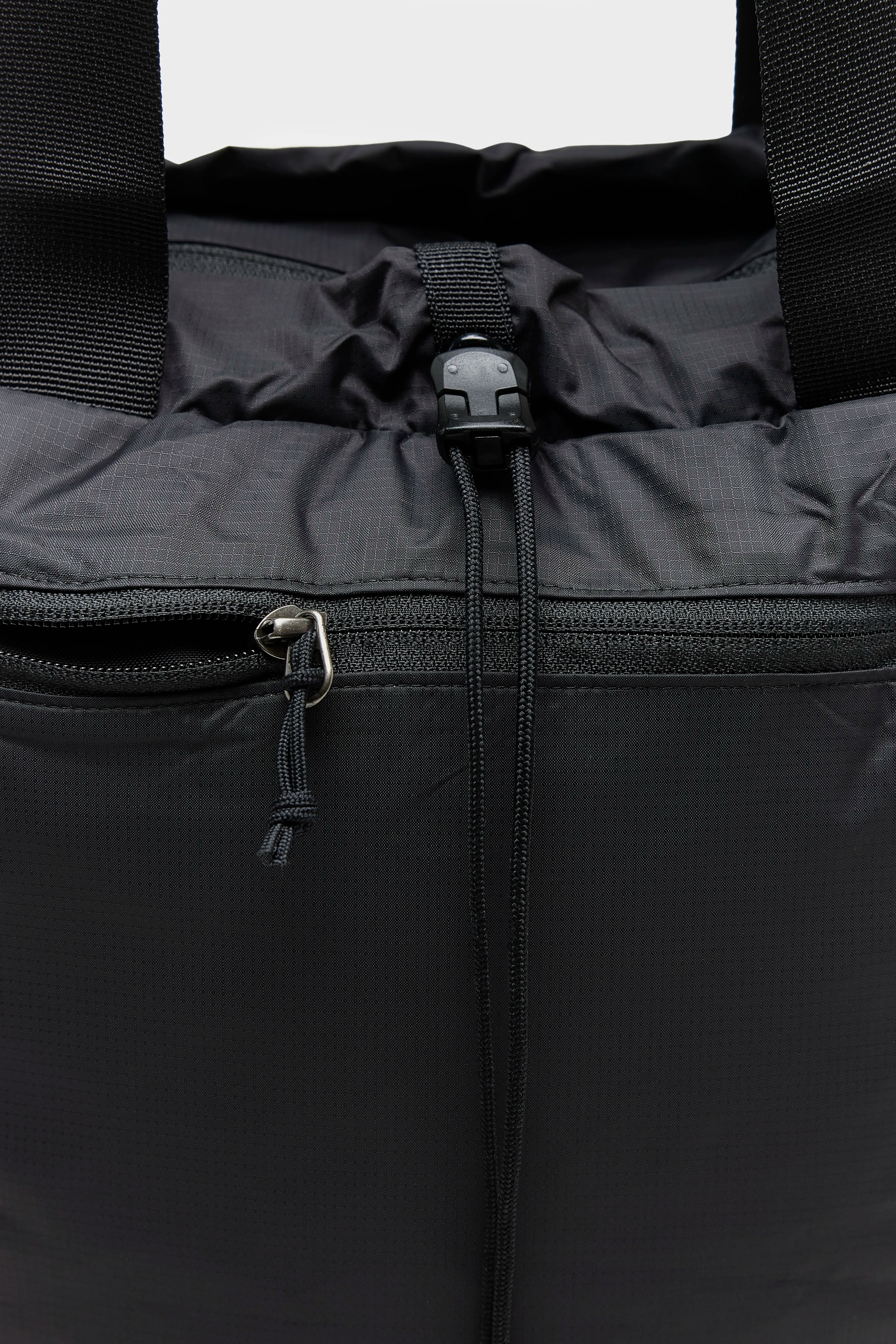 Terravia Tote Pack (251 / G / BLACK)