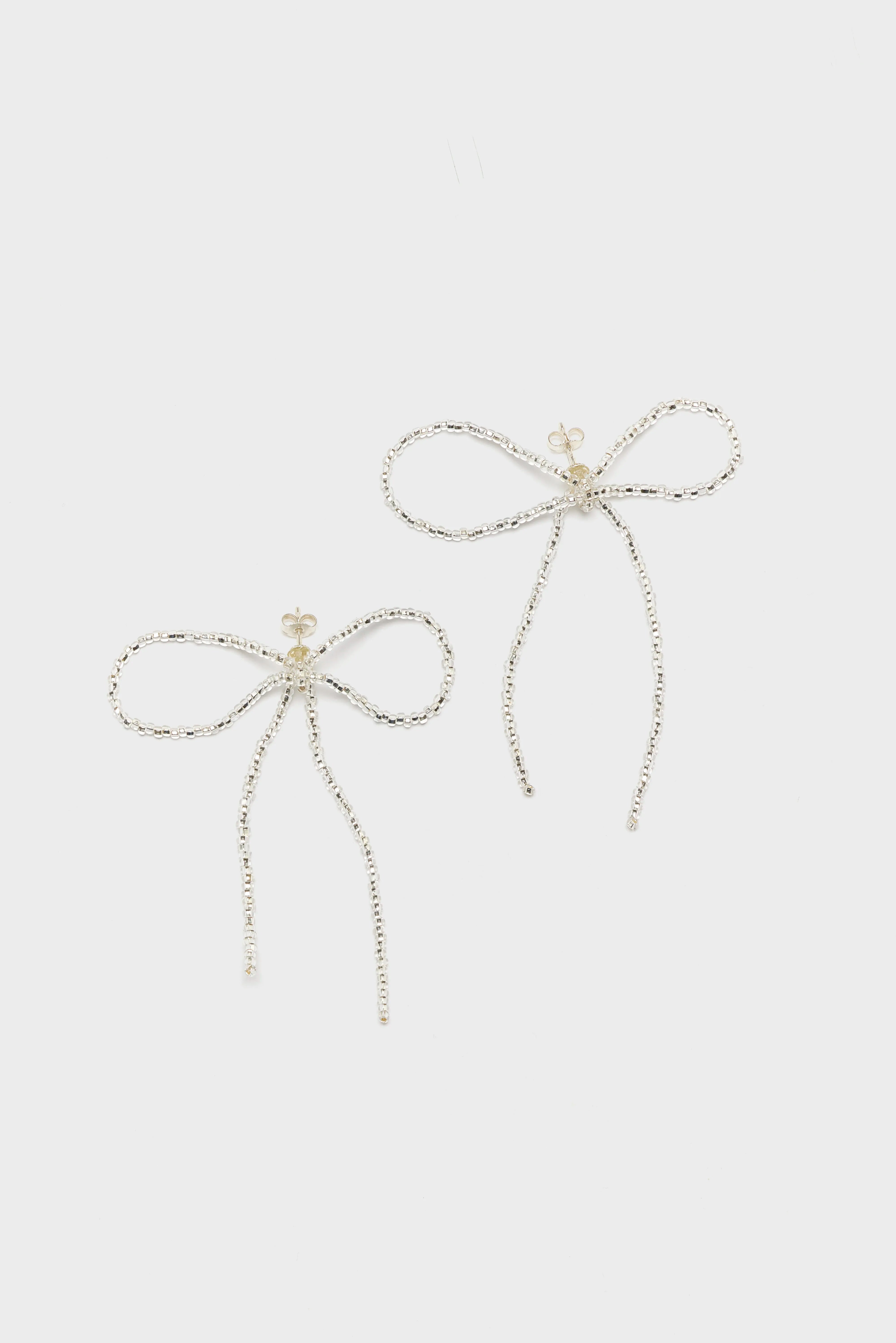 Boucles d'Oreilles Sad Bow (252 / W / SILVER)