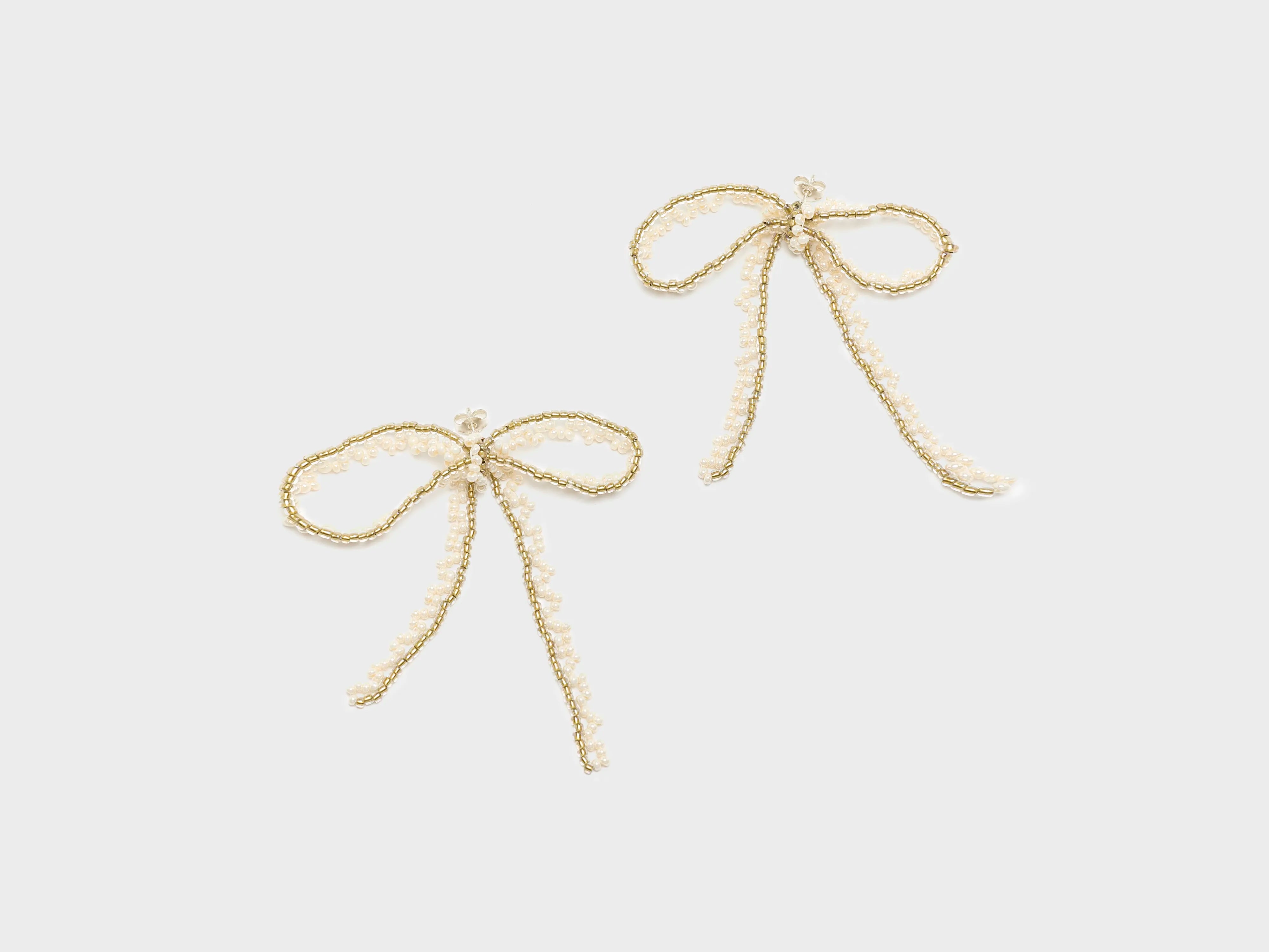 Lace Bow Ear Stick Earrings (261 / W / WHITE)