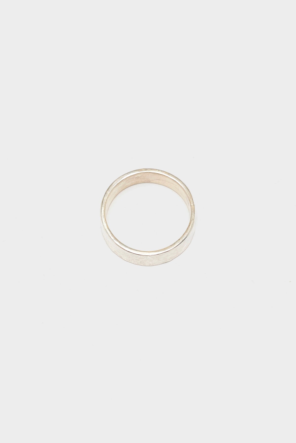 Hammered Ring (262 / U / SILVER)