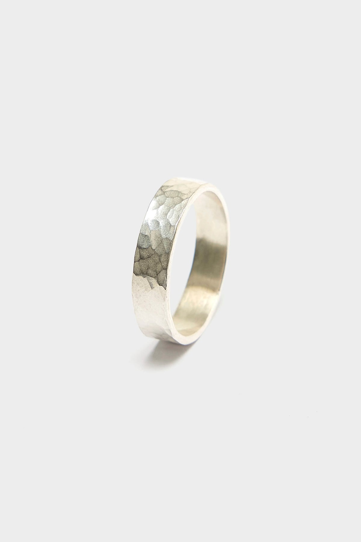 Bague Martelée (262 / U / SILVER)