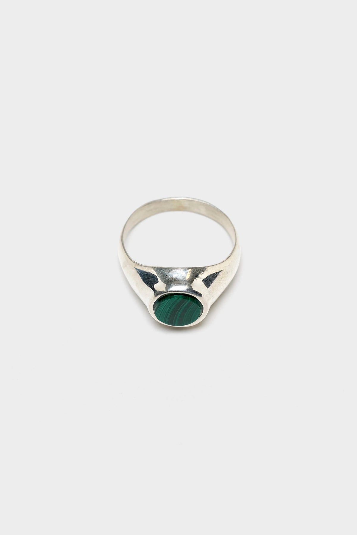 Cesare Signet Ring (262 / U / MALACHITE)