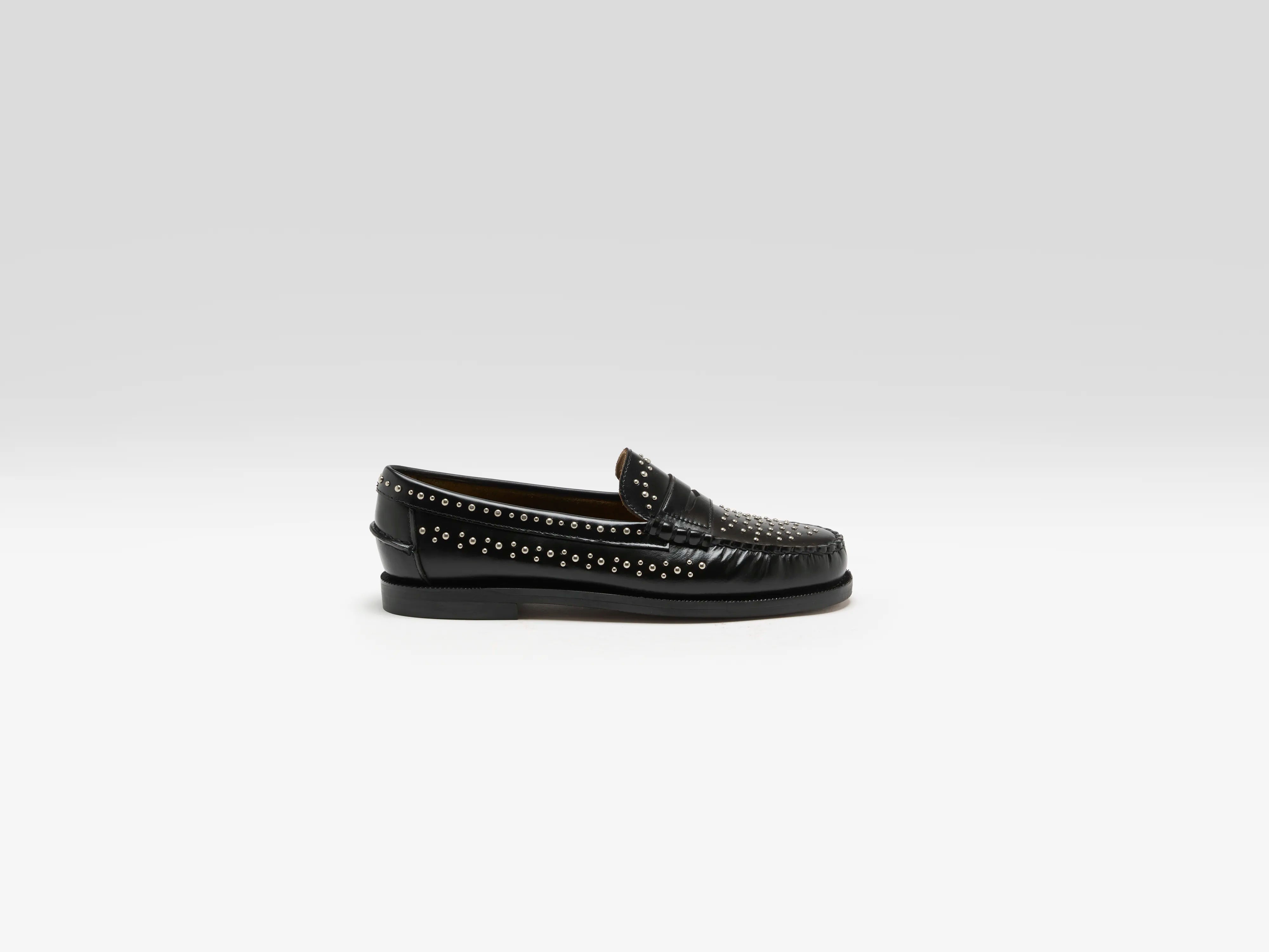 Dan Studs Moc Loafers (262 / W / BLACK)