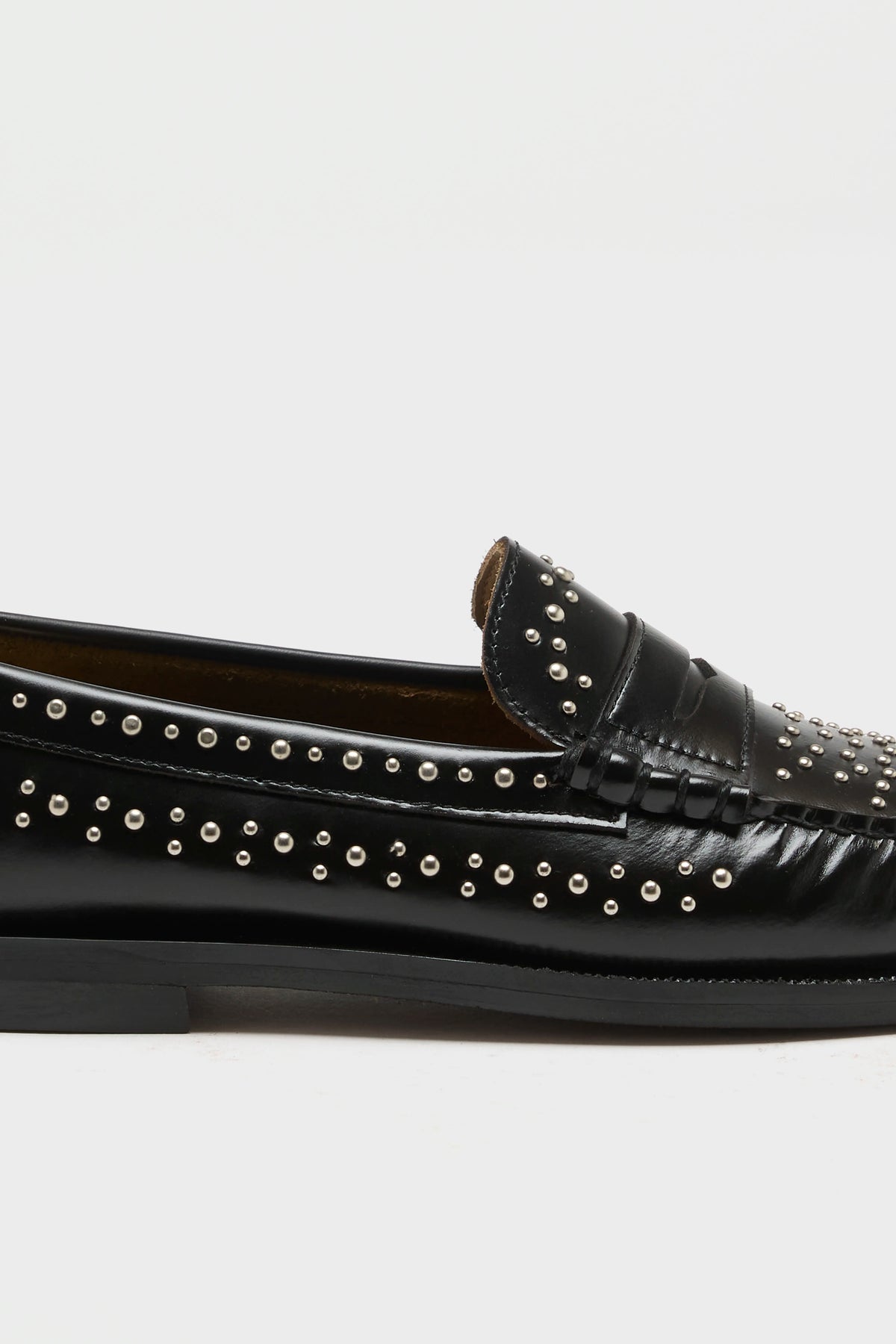 Dan Studs Moc Loafers (262 / W / BLACK)