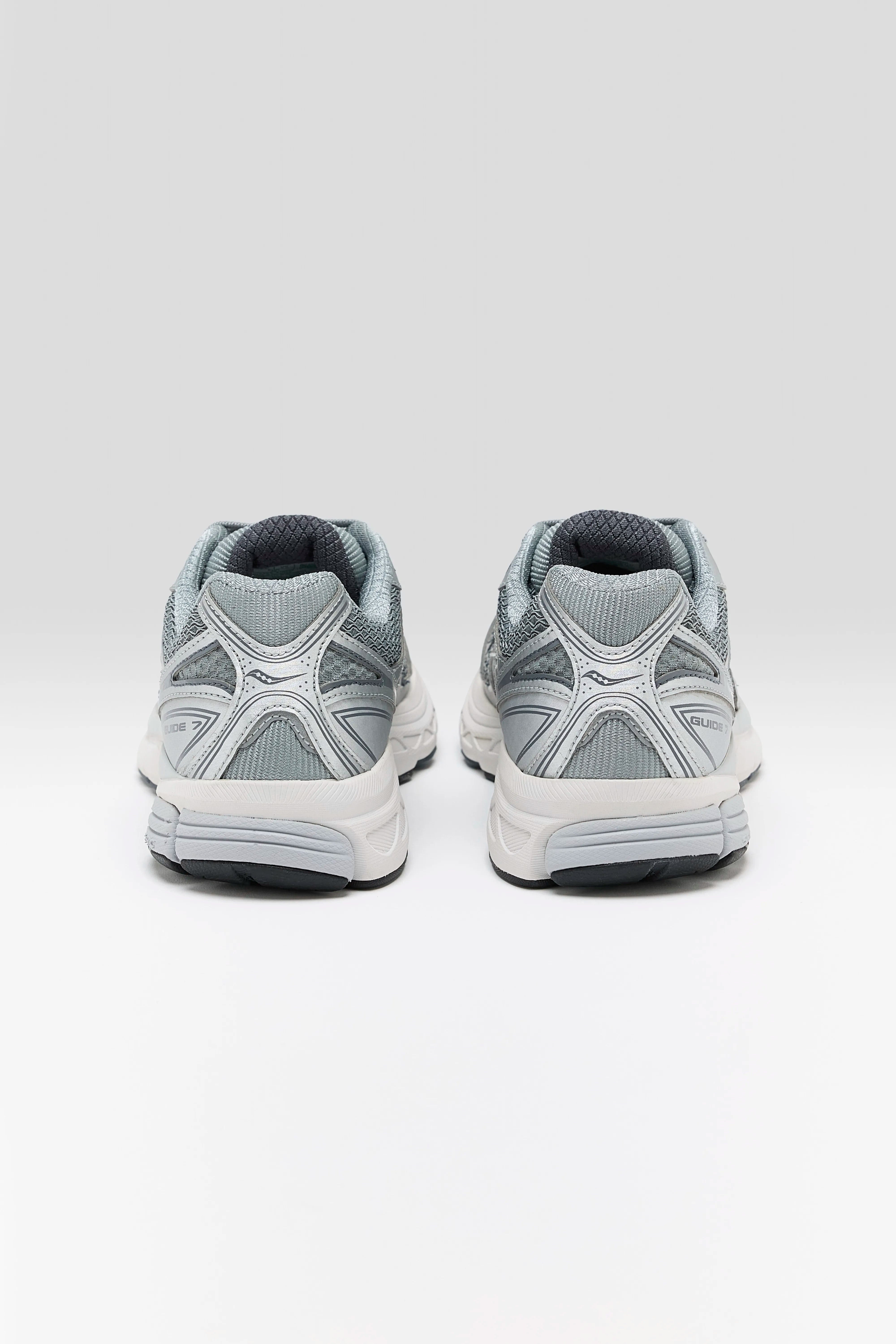 Progrid Guide 7 for Women (252 / W / SILVER)