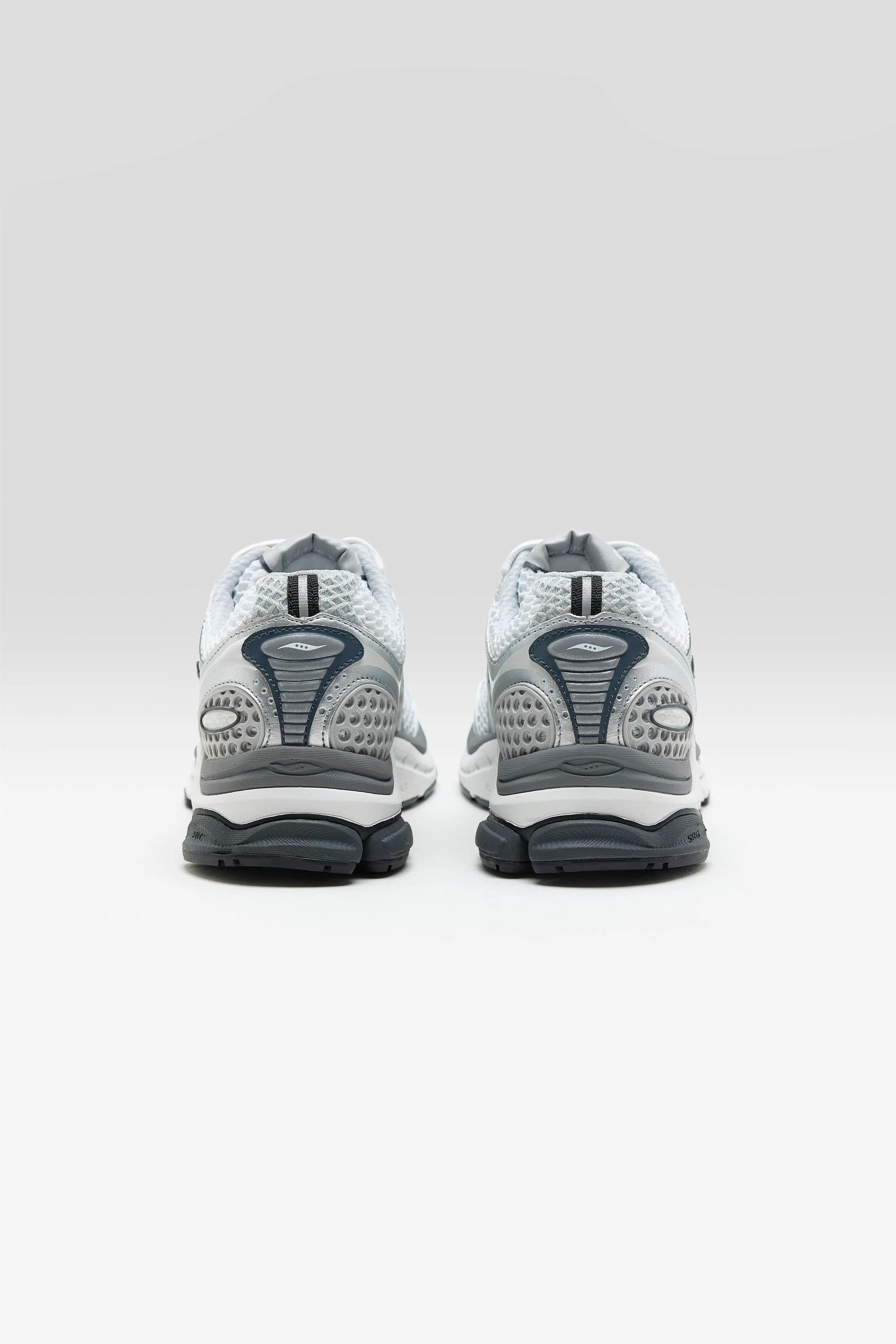 ProGrid Triumph 4 voor Dames (261 / W / SILVER)