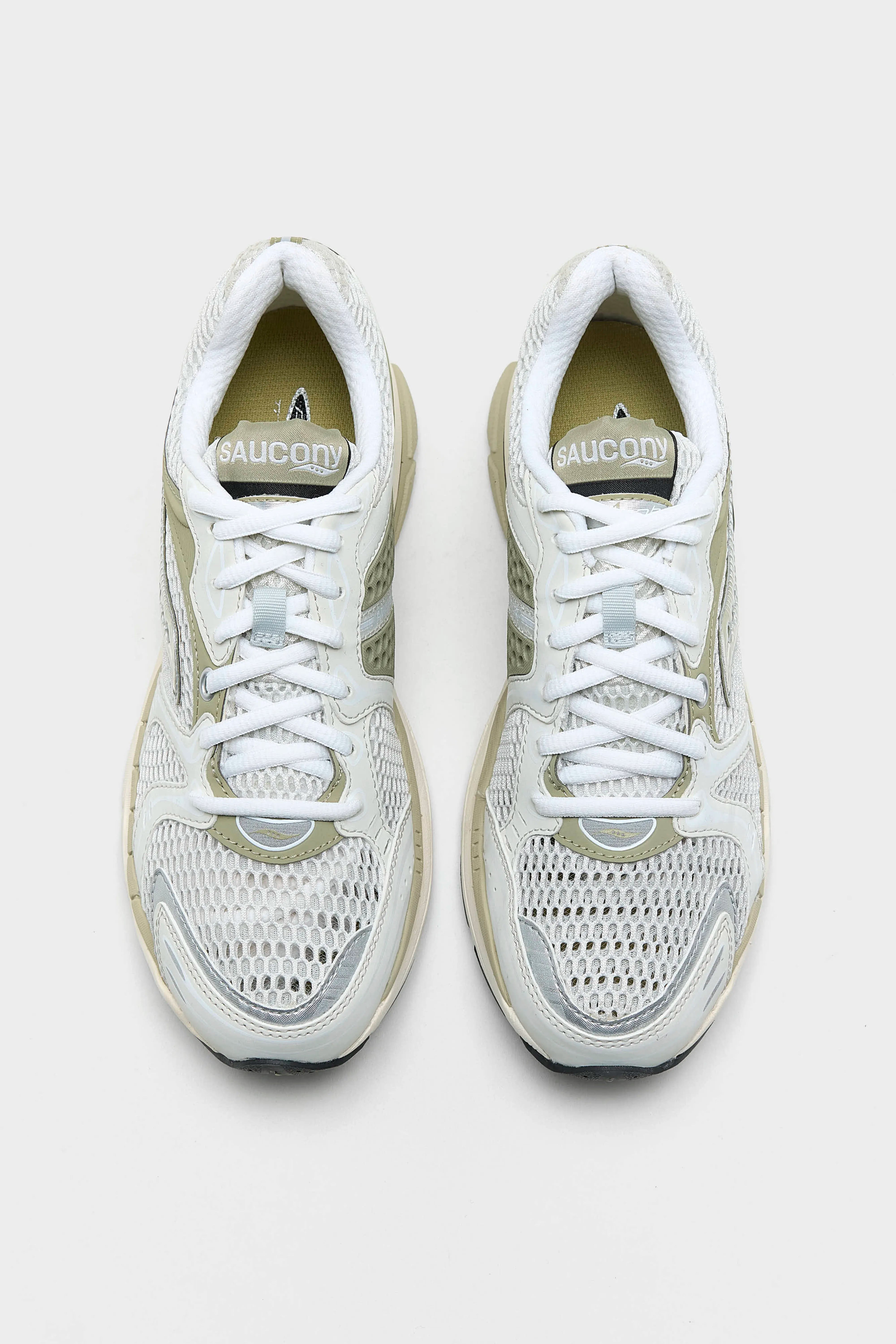 ProGrid Triumph 4 voor Dames (261 / W / WHITE)