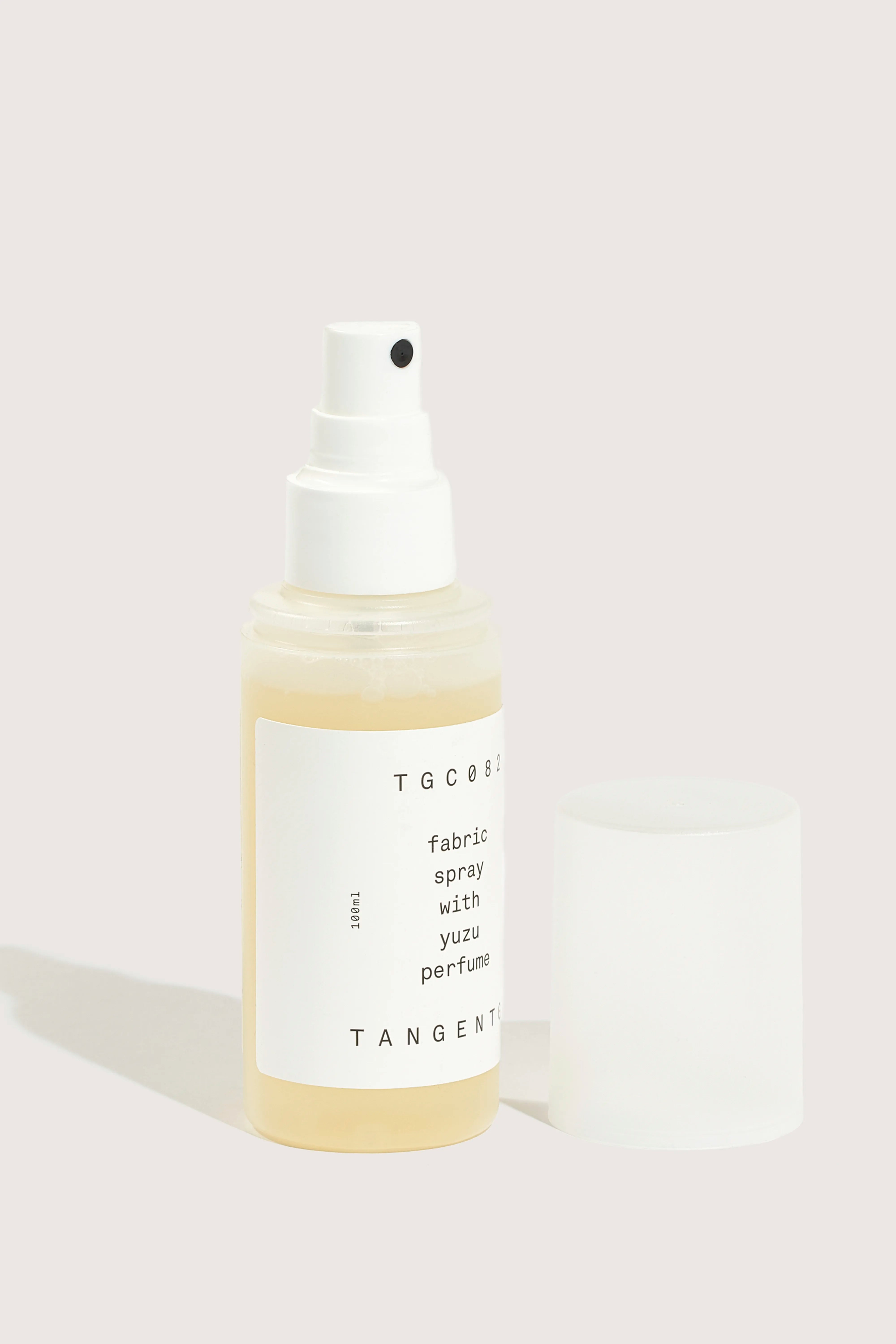 TGC082 Yuzu Fabric Spray (241 / U / WHITE)