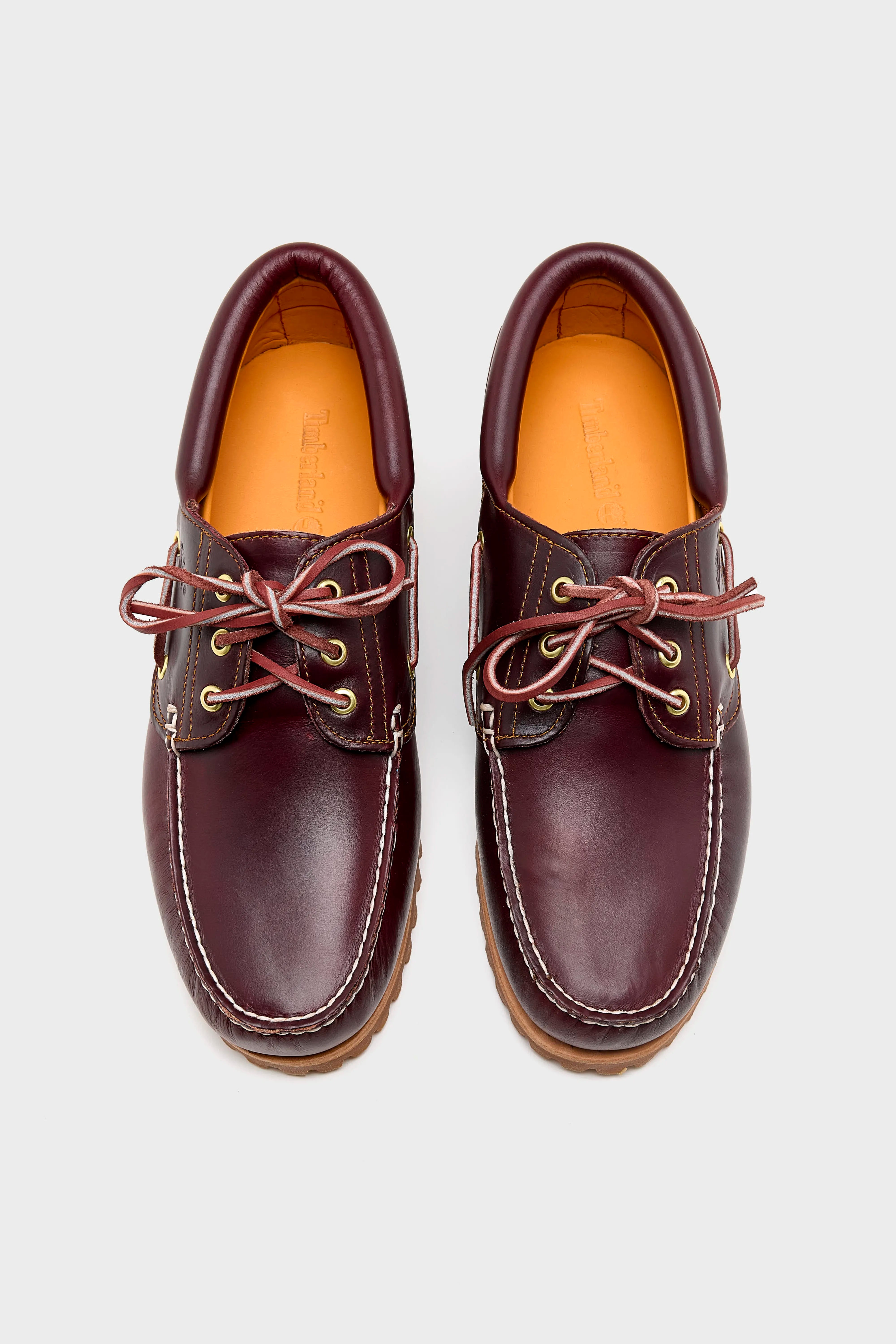 Authentic 3-Eye Lug Handsewn Boat shoes voor Mannen (261 / M / BORDEAUX)