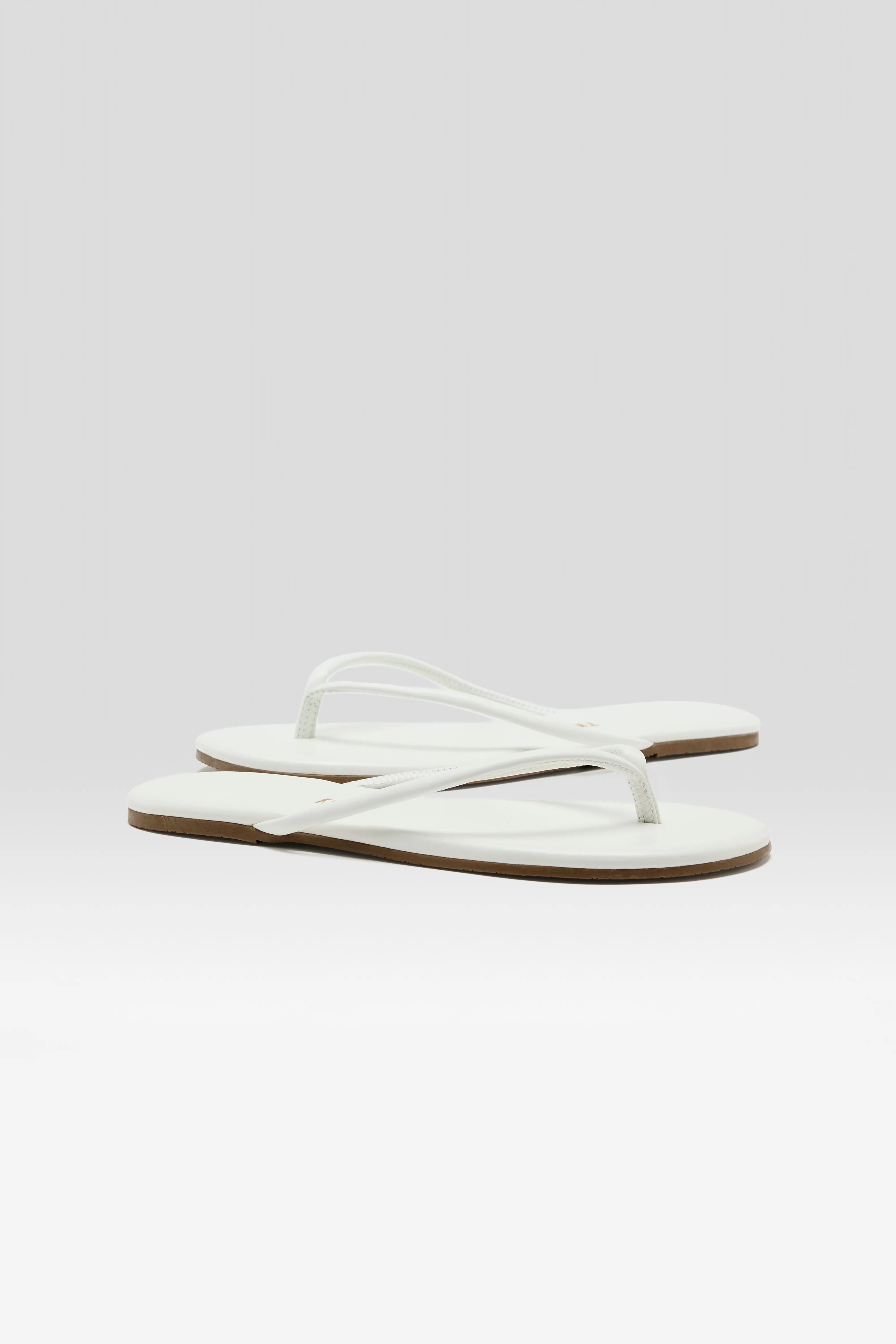 Lily Tubular Teenslippers (261 / W / WHITE)