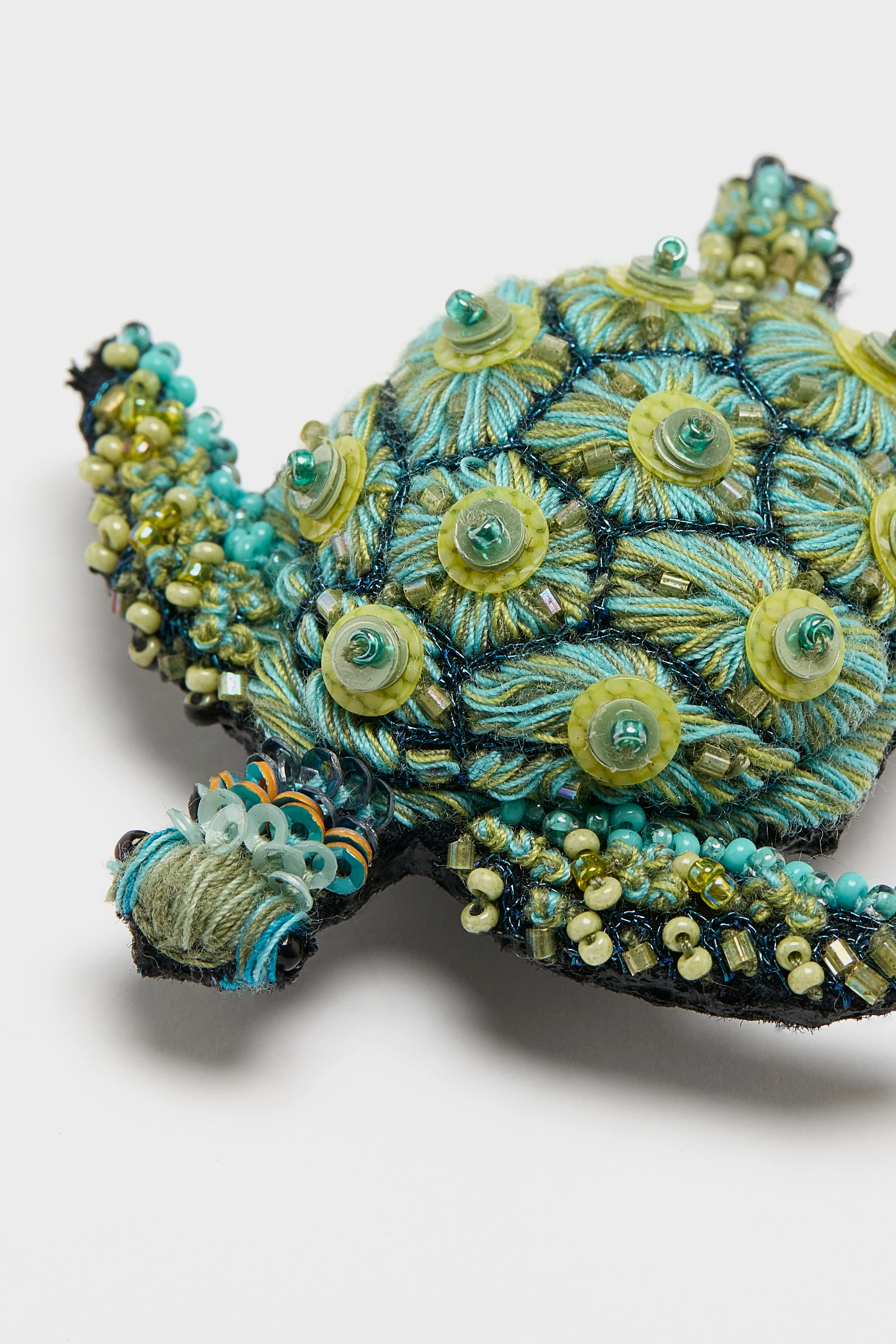 Pacific Sea Turtle Brooch Pin (261 / W / BLUE)