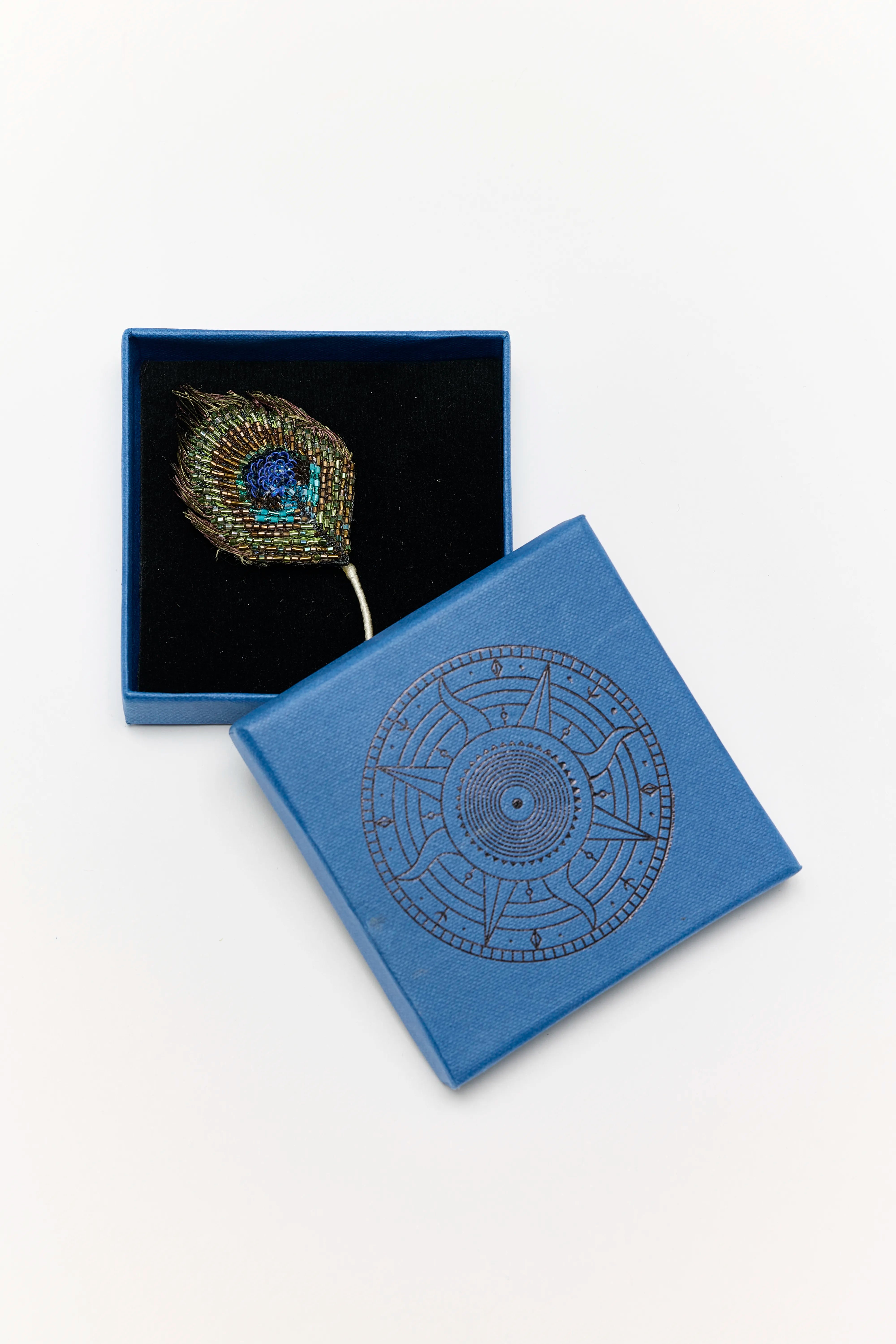 Luminous Peacock Feather Brooch Pin For Women | Bellerose