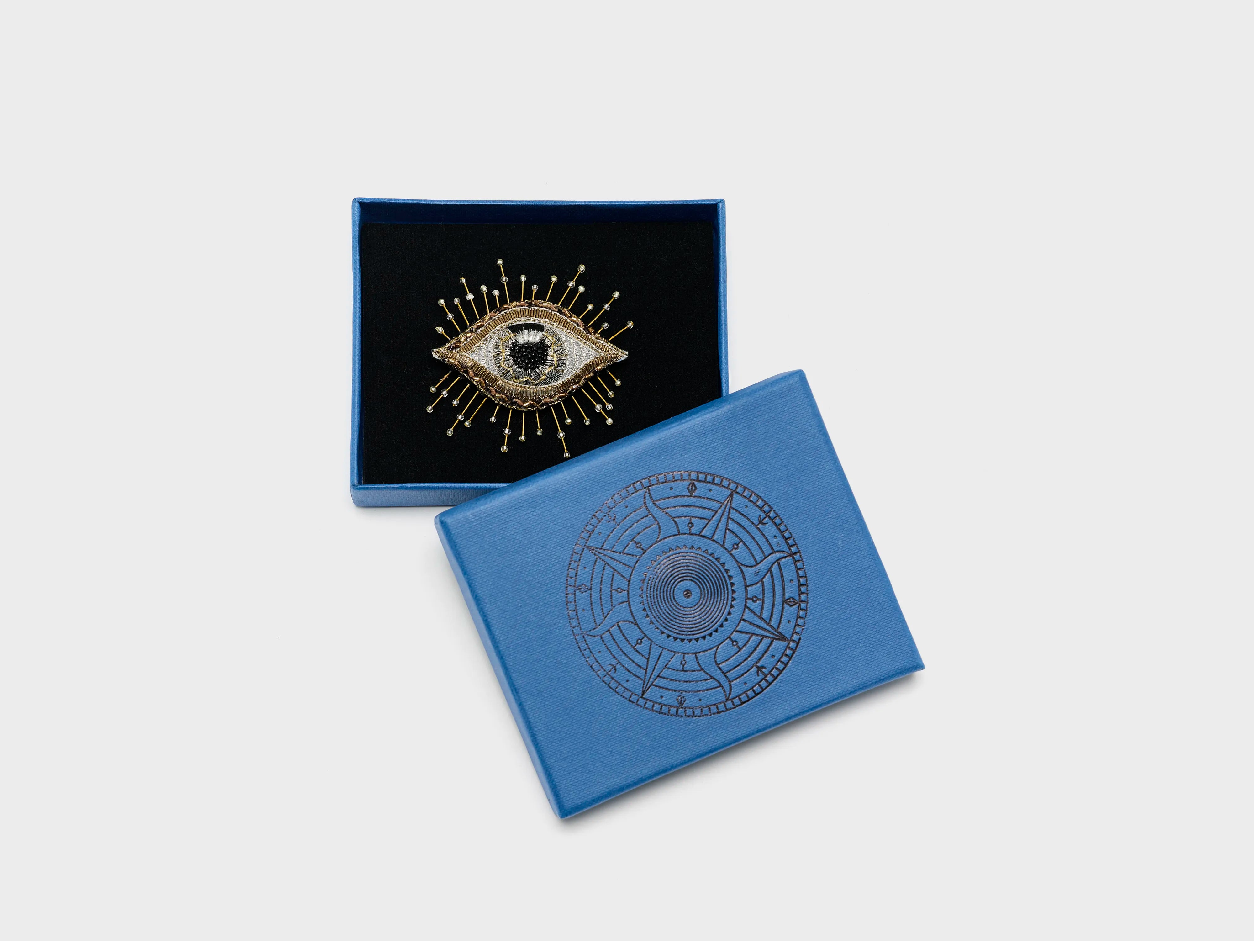 Inner Eye Brooch Pin (252 / W / GOLD)