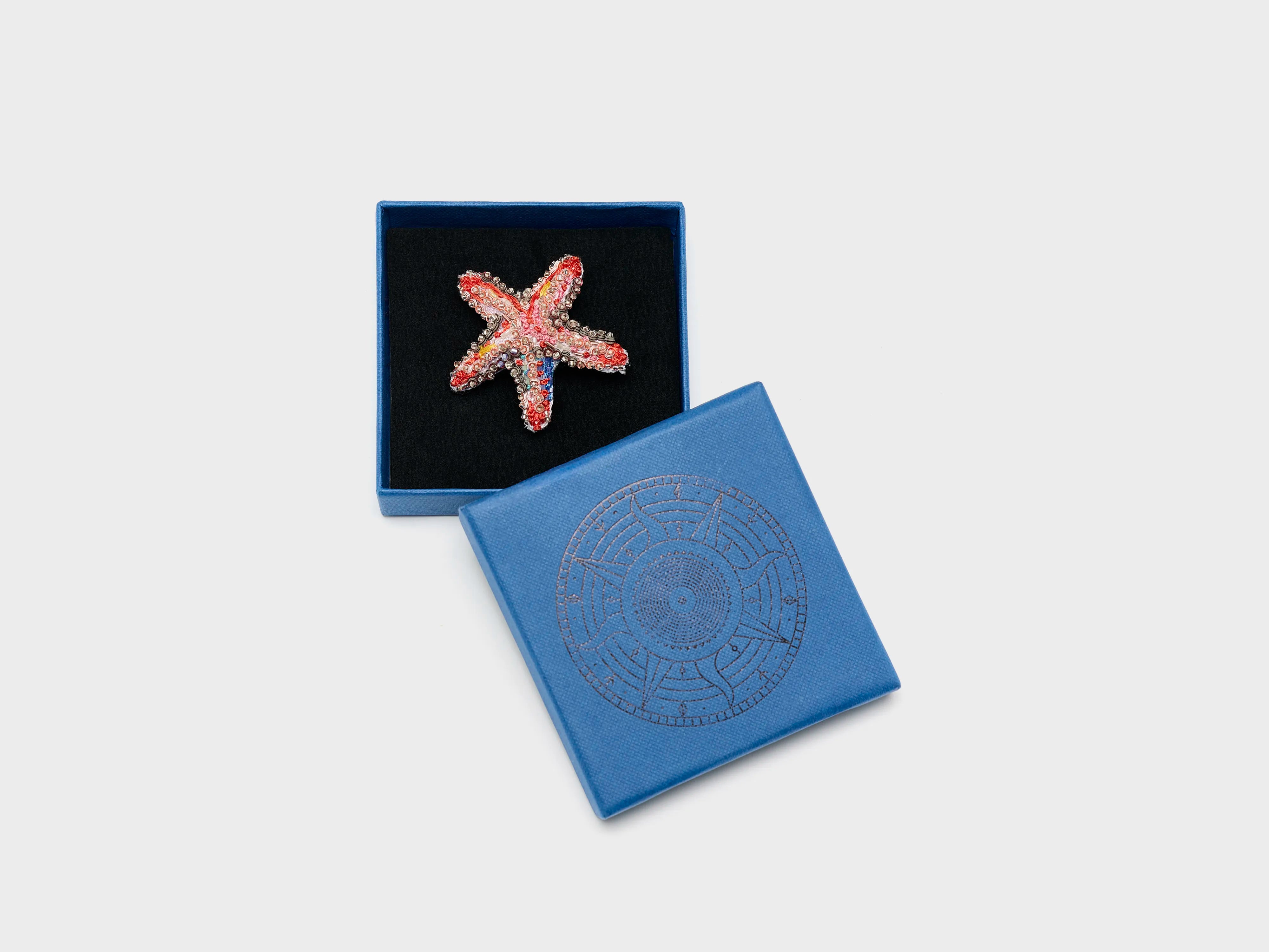 Pink Star Brooch Pin (252 / W / PINK)