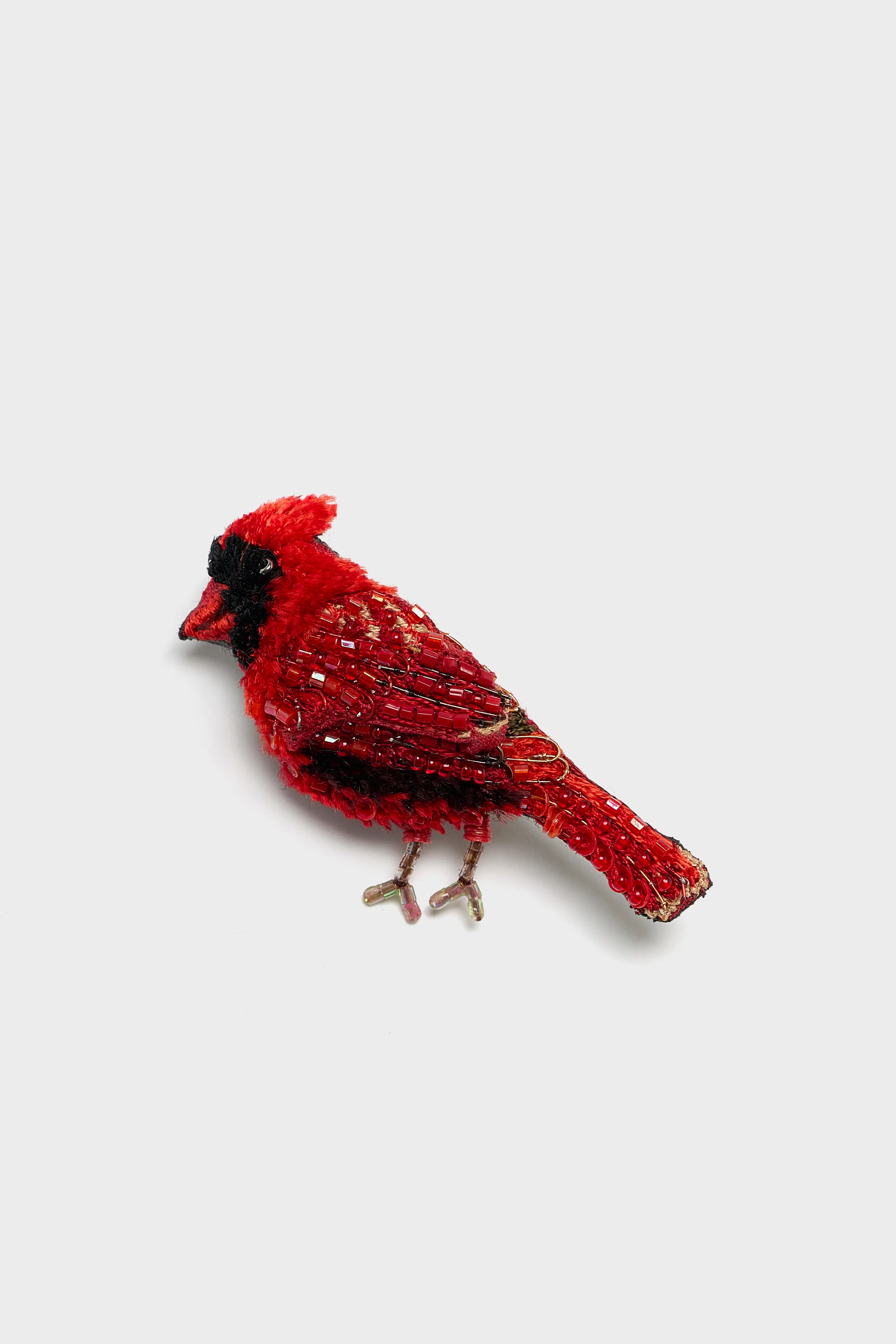 Common Cardinal Brooch Pin (252 / W / RED)