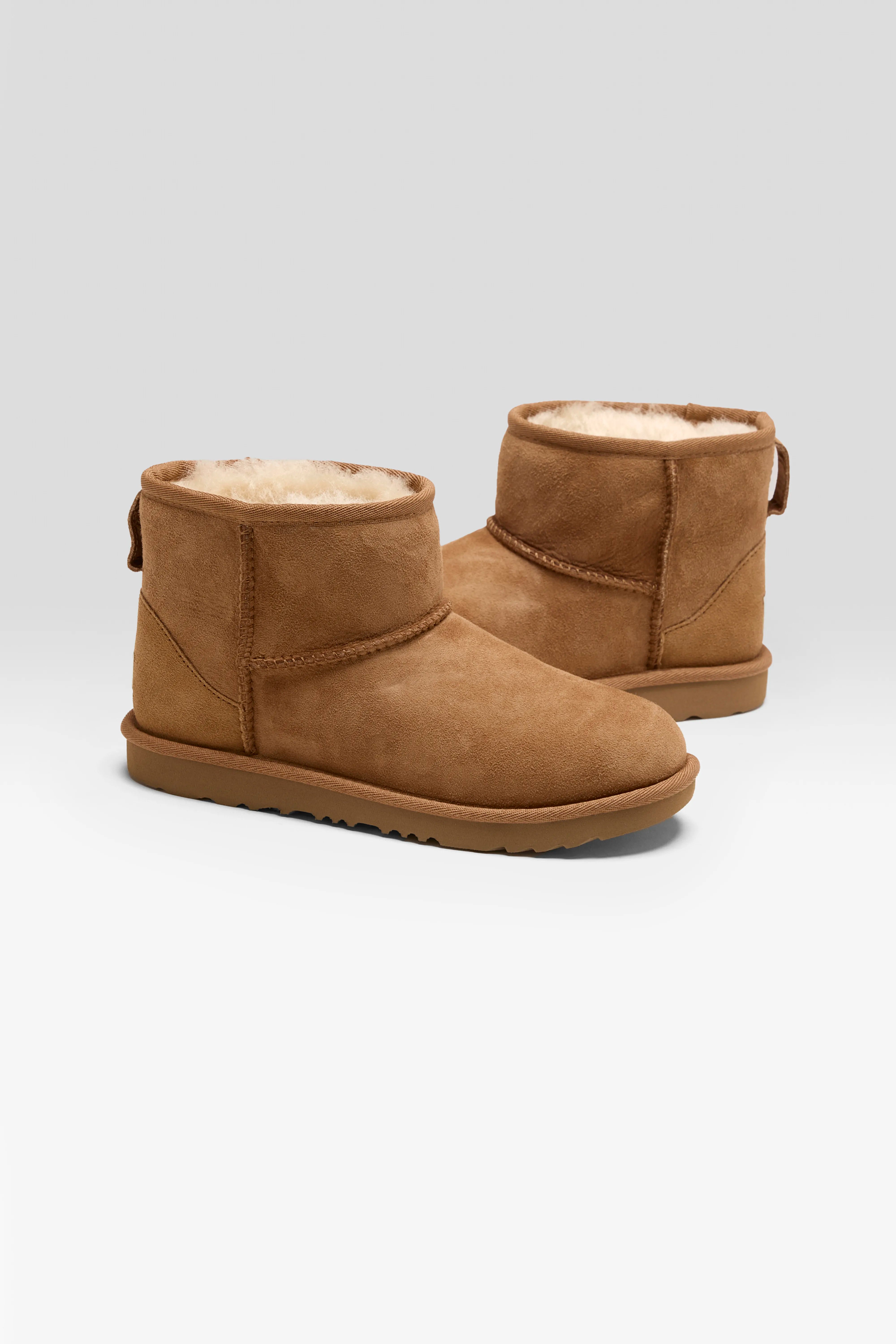 Classic Mini II Boots For Kids (242 / G / CHESTNUT)