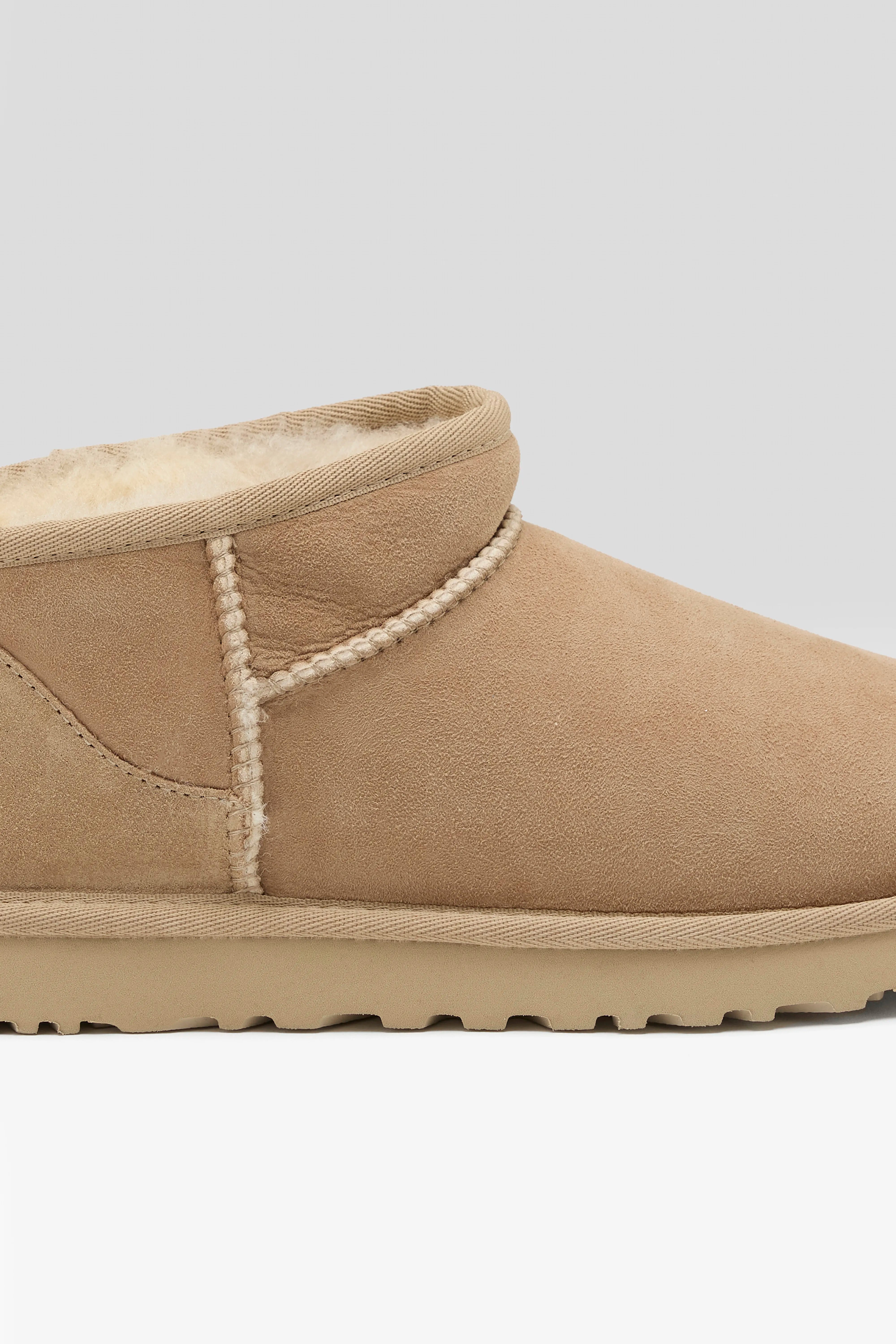 Classic Ultra Mini Bottes pour Femmes (242 / W / SAND)