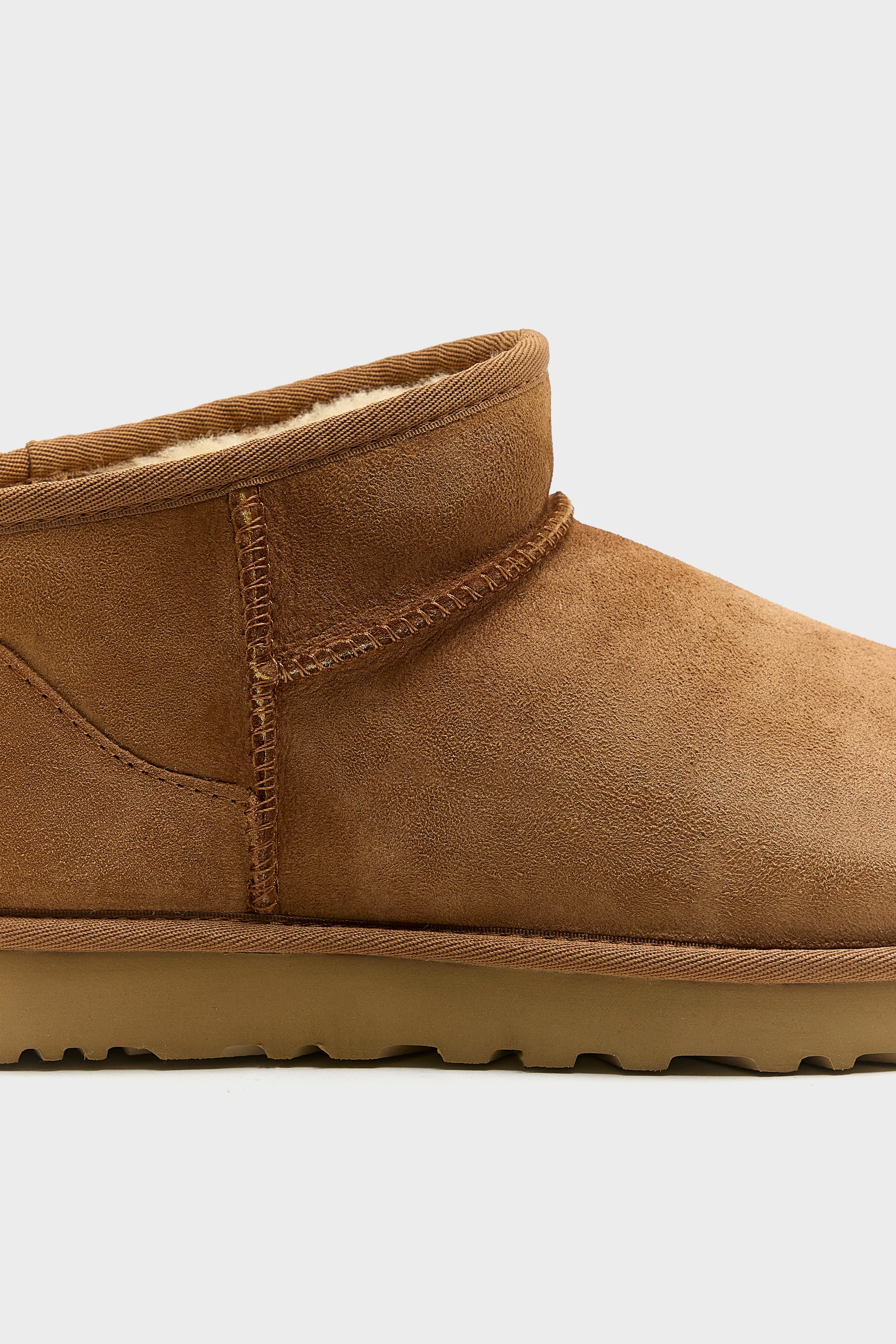 Classic Ultra Mini Boots voor Vrouwen  (252 / W / BROWN)