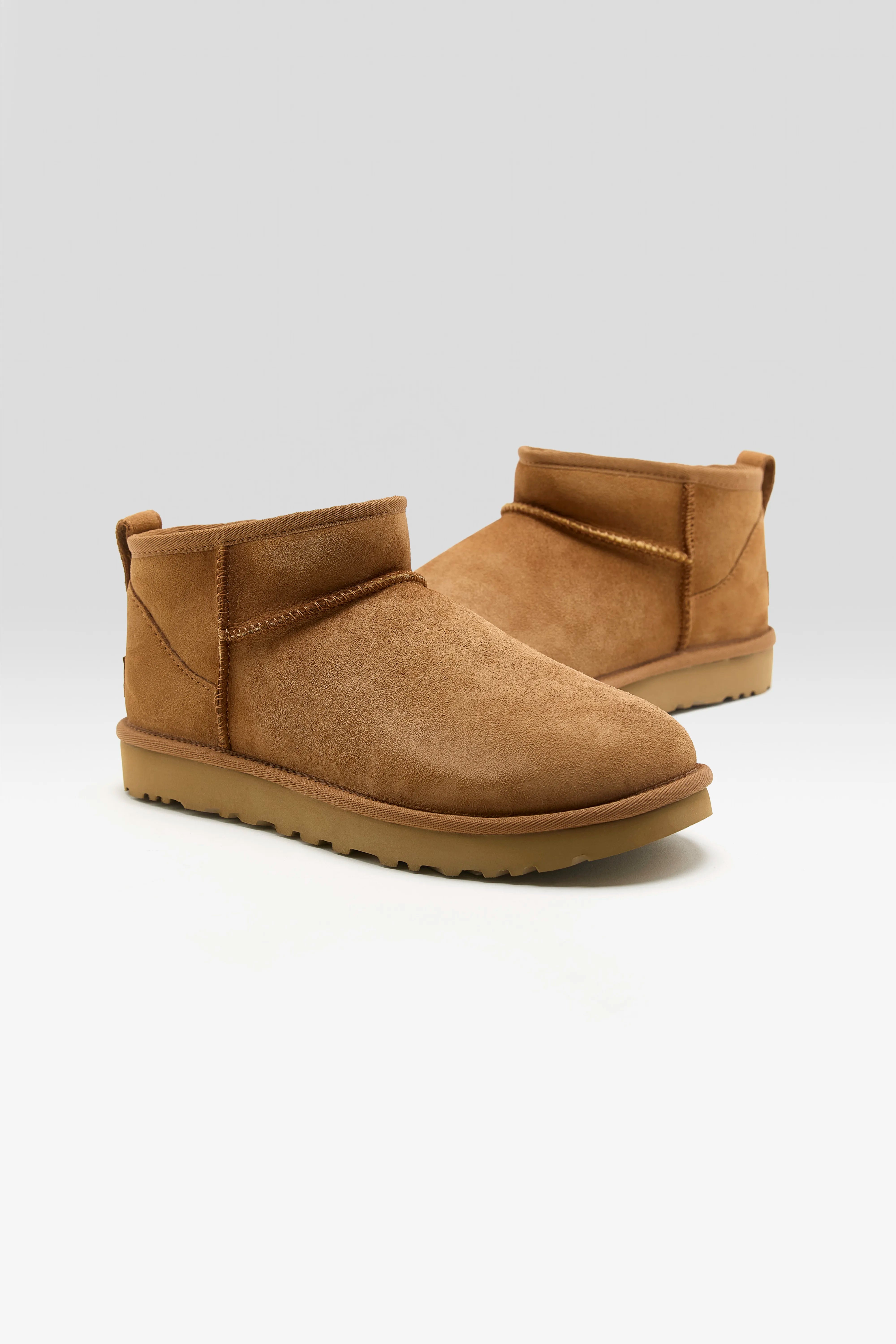 Classic Ultra Mini Boots voor Vrouwen  (252 / W / BROWN)