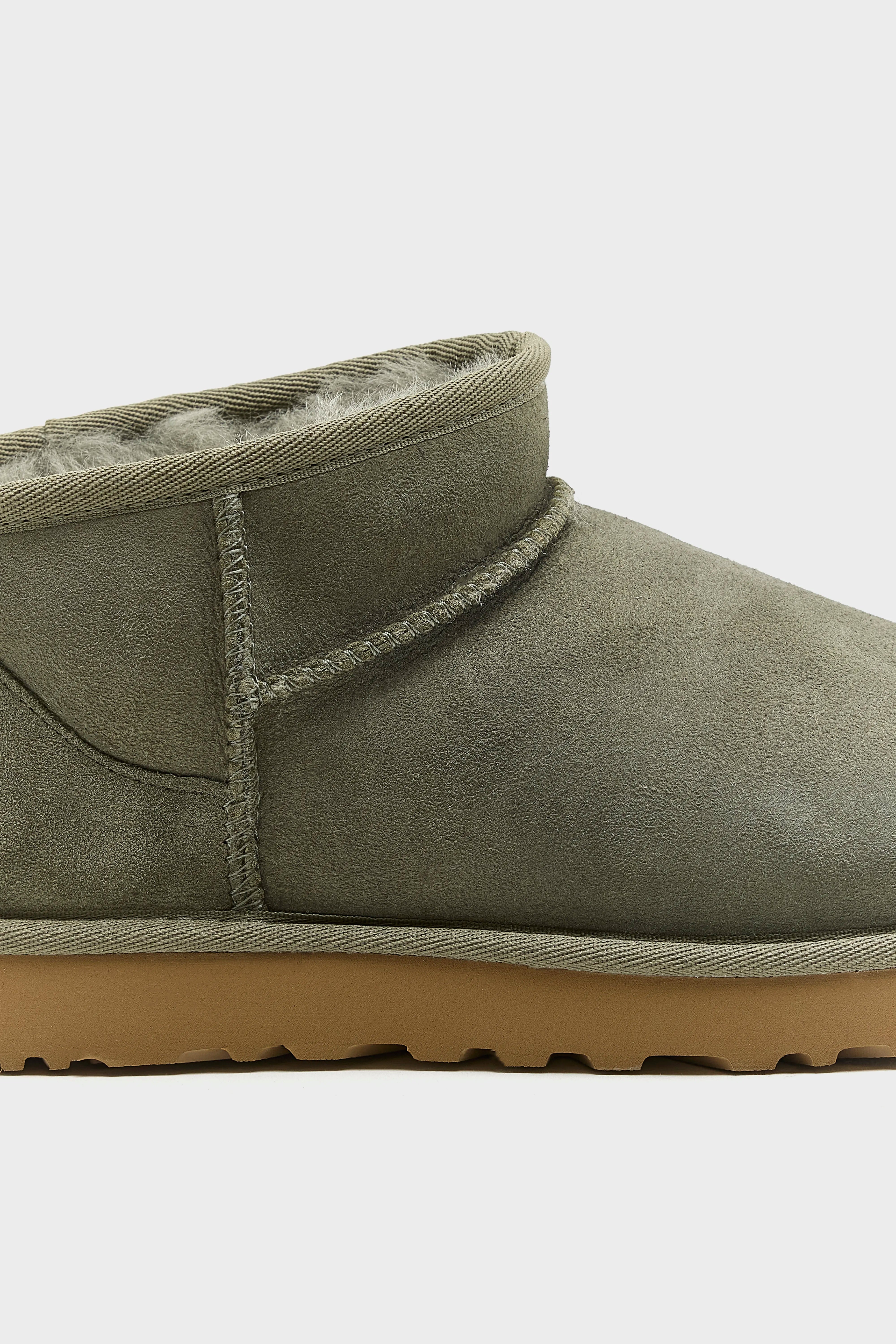 Classic Ultra Mini Boots voor Vrouwen  (252 / W / GREEN)