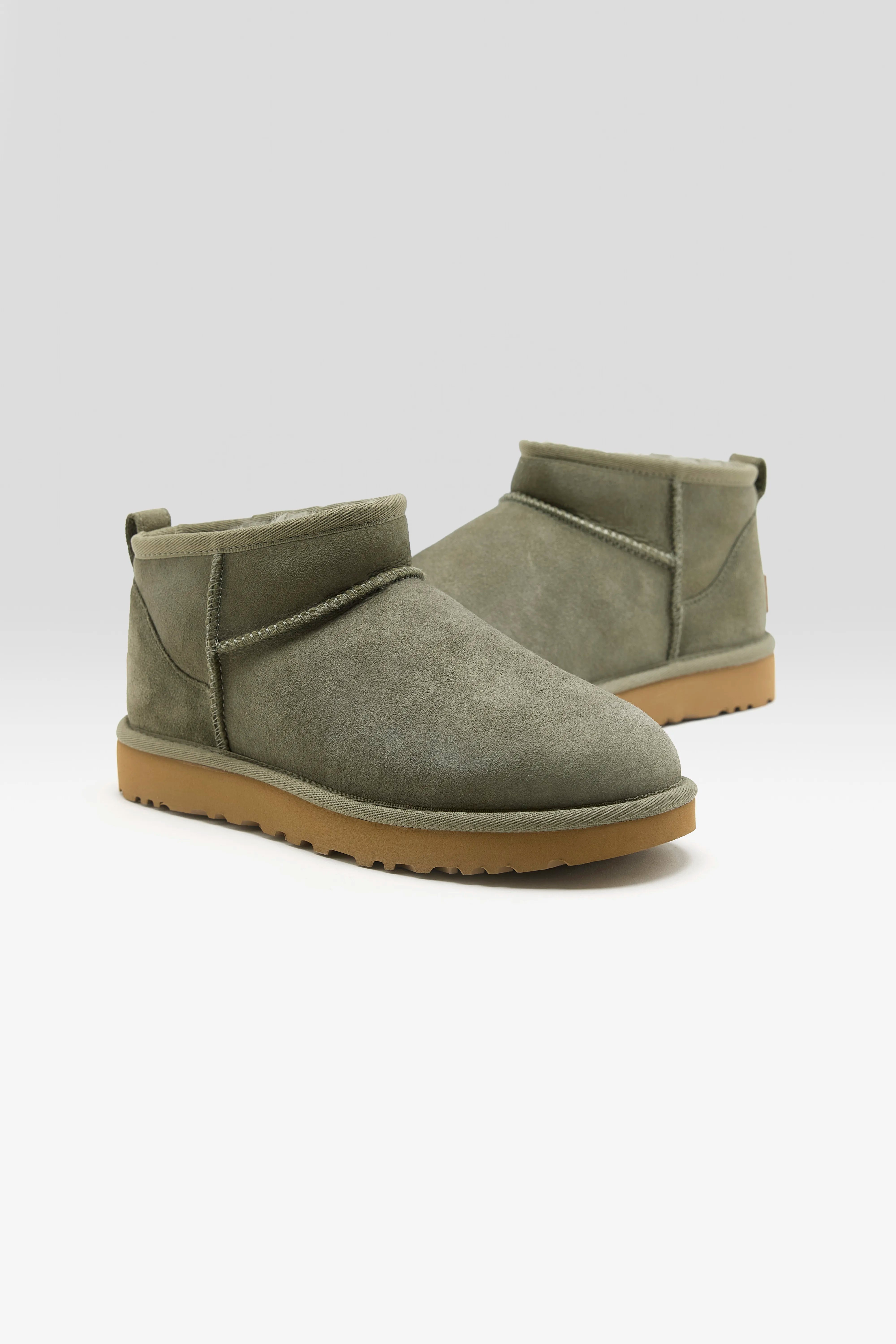 Classic Ultra Mini Boots voor Vrouwen  (252 / W / GREEN)