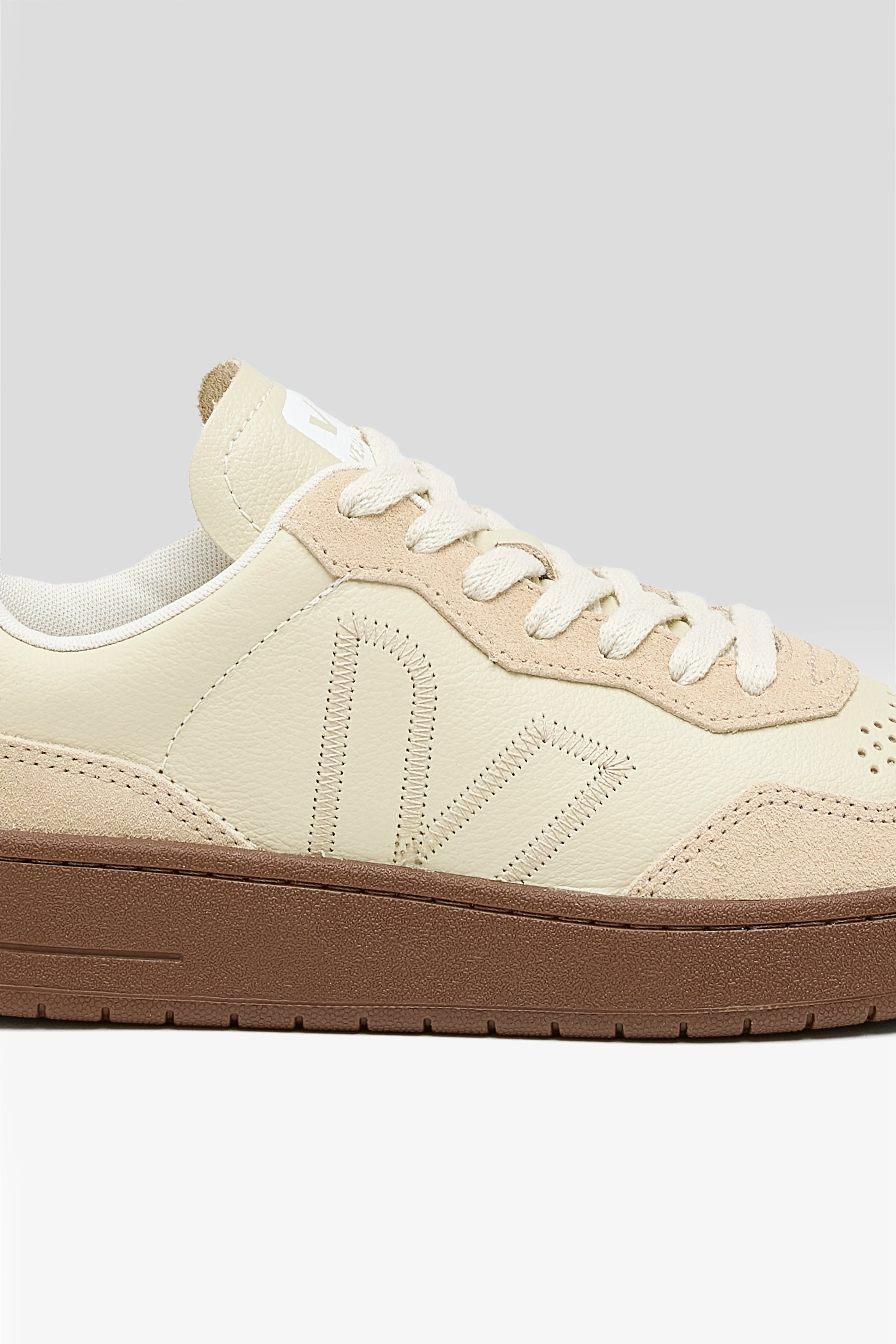 V-90 O.T. Leather voor dames (251 / W / ALMOND)