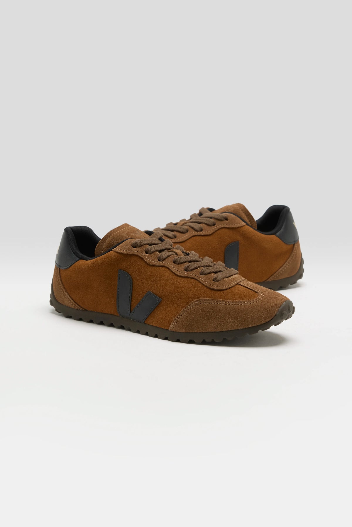 GT for Women (262 / W / CAMEL)