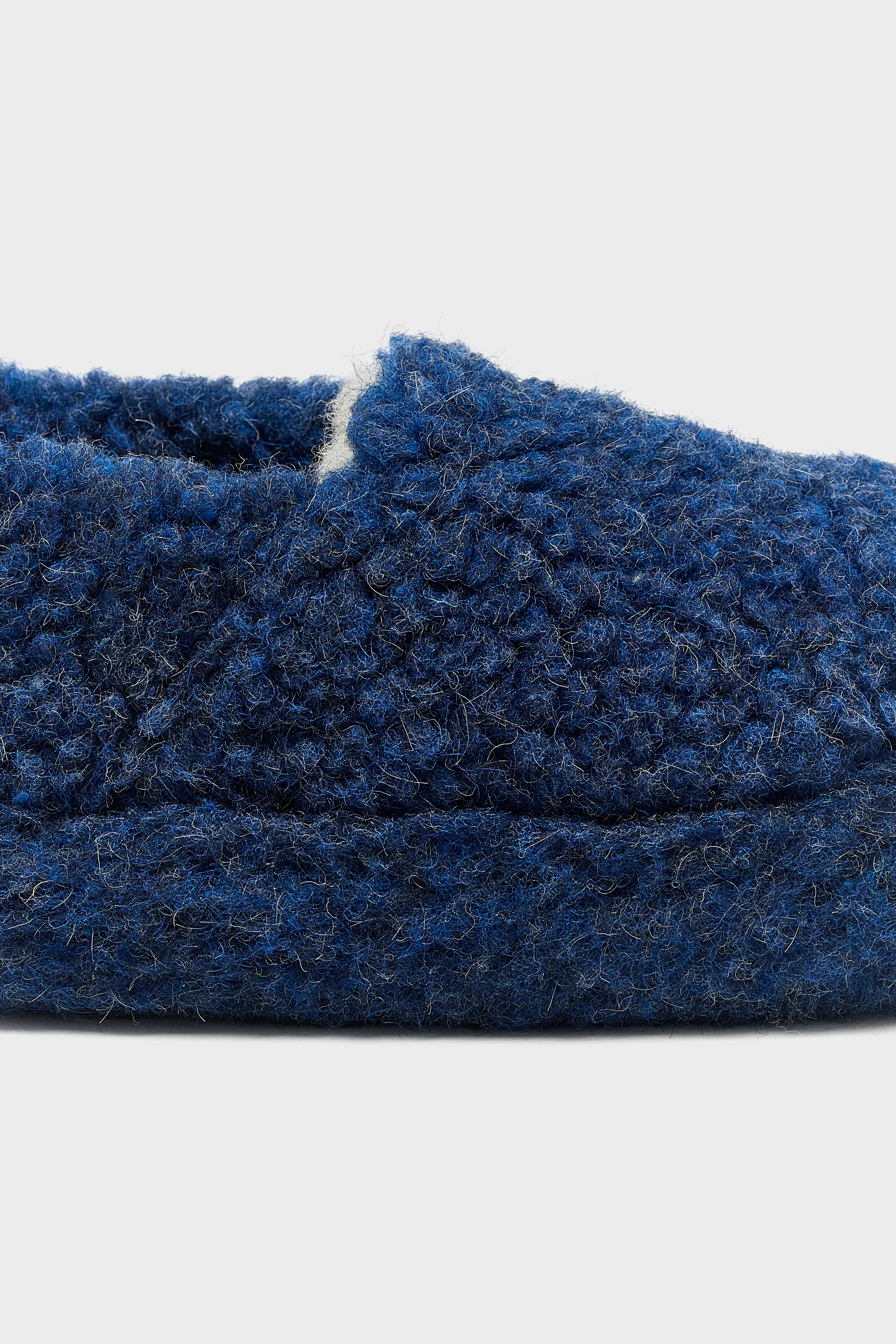Siberian Slippers (252 / W / BLUE)
