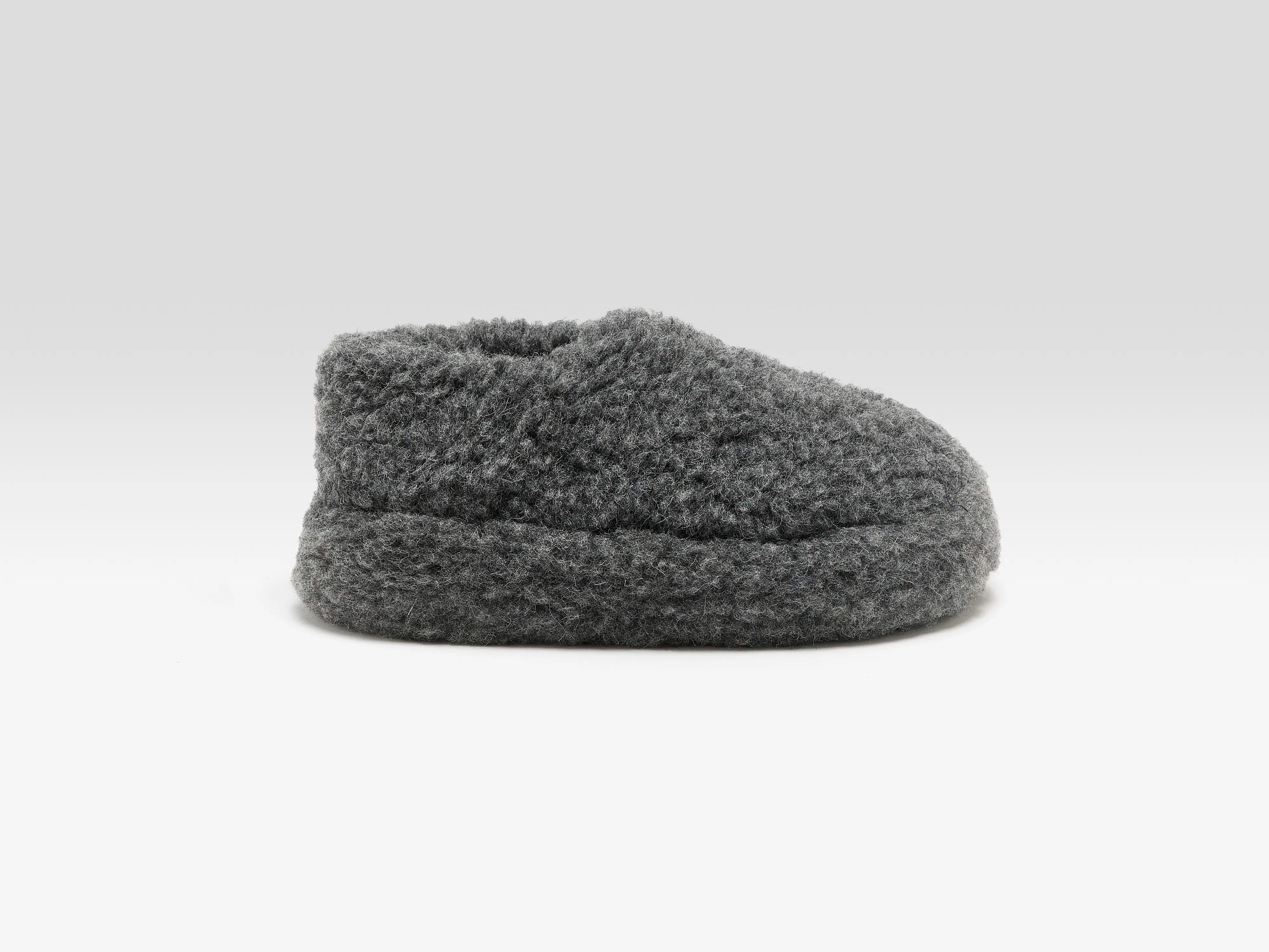 Siberian Slippers (252 / W / GREY)