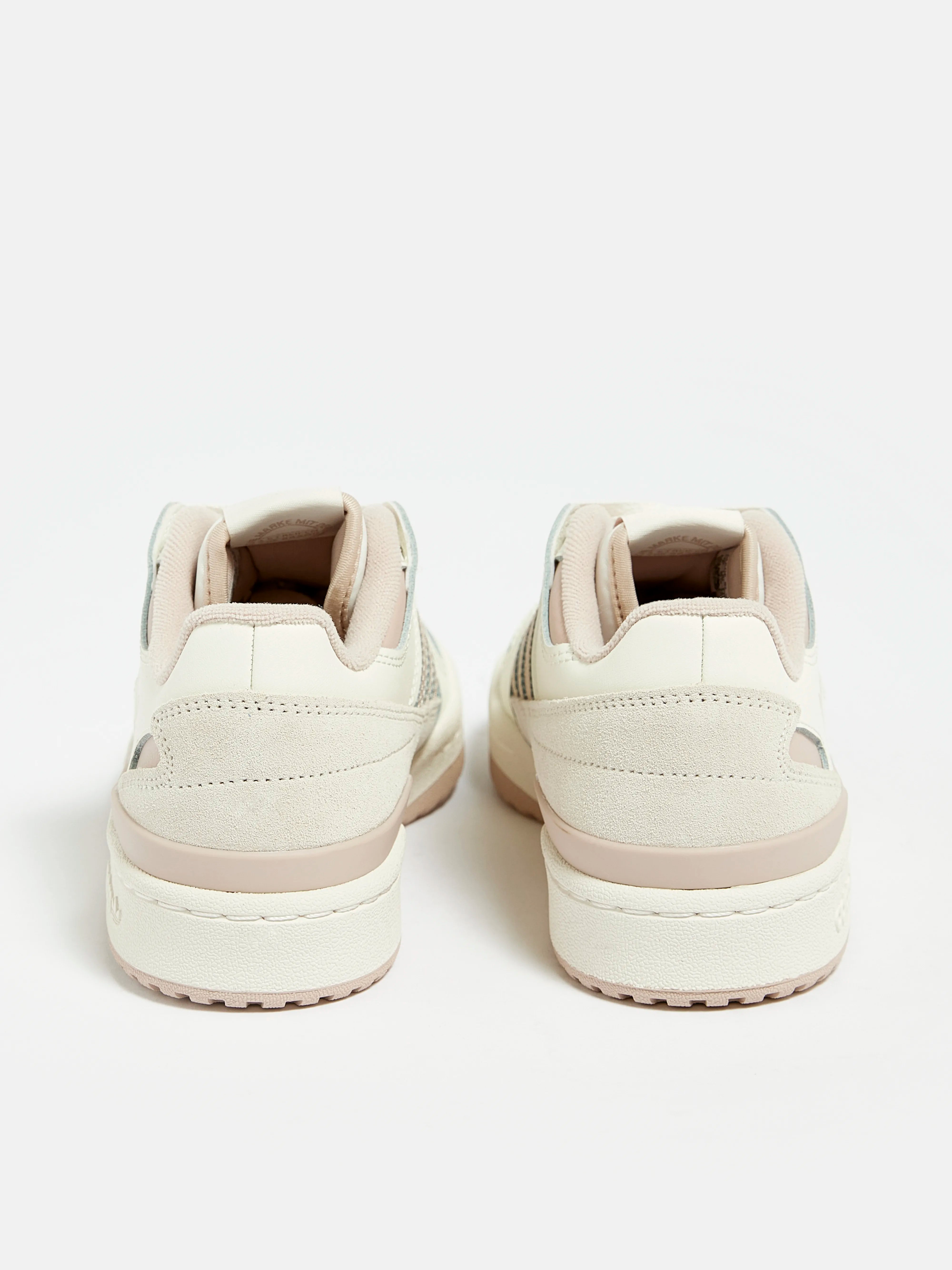 forum low cl pour femmes (241 / W / TAUPE)