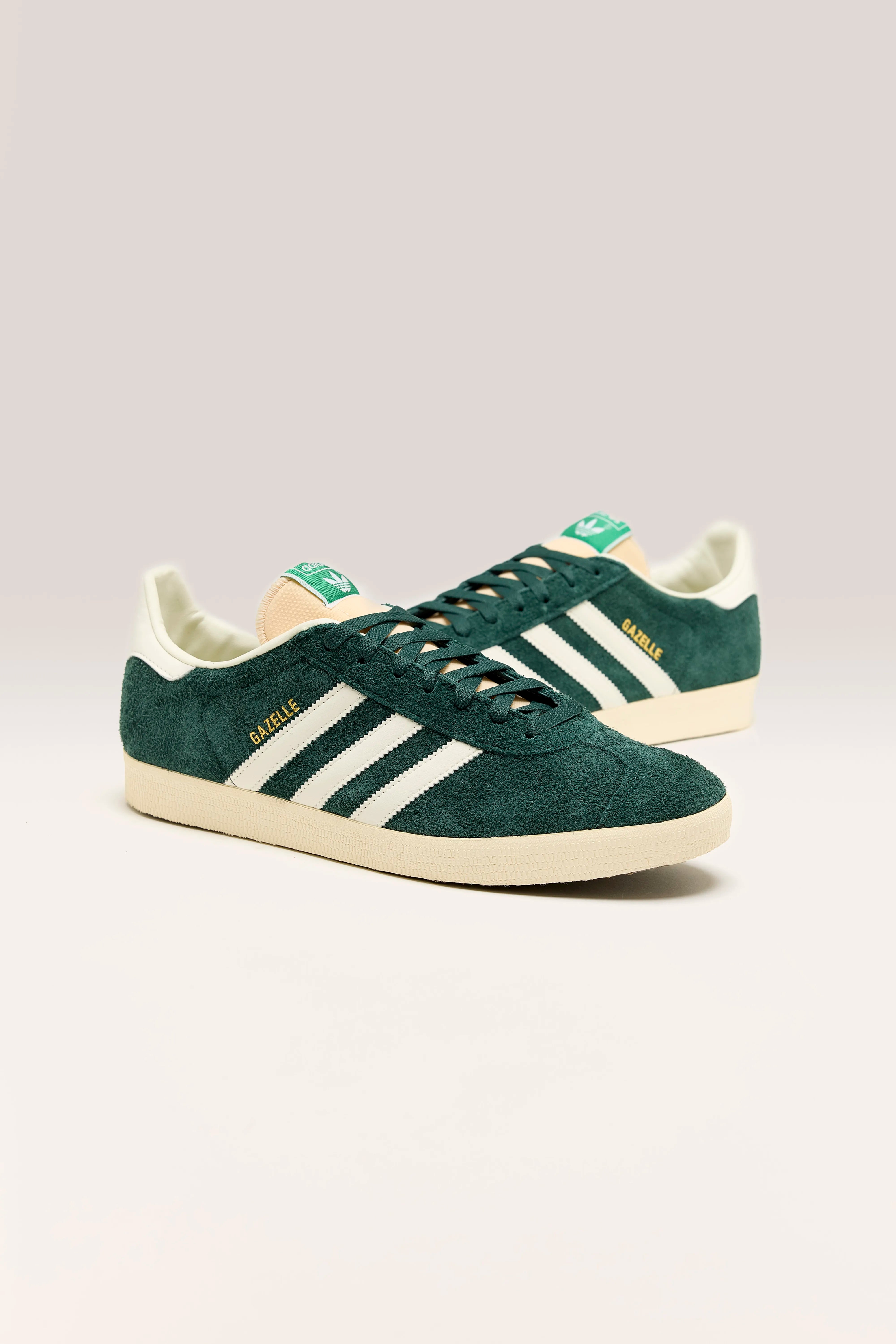 Adidas gazelle male sales